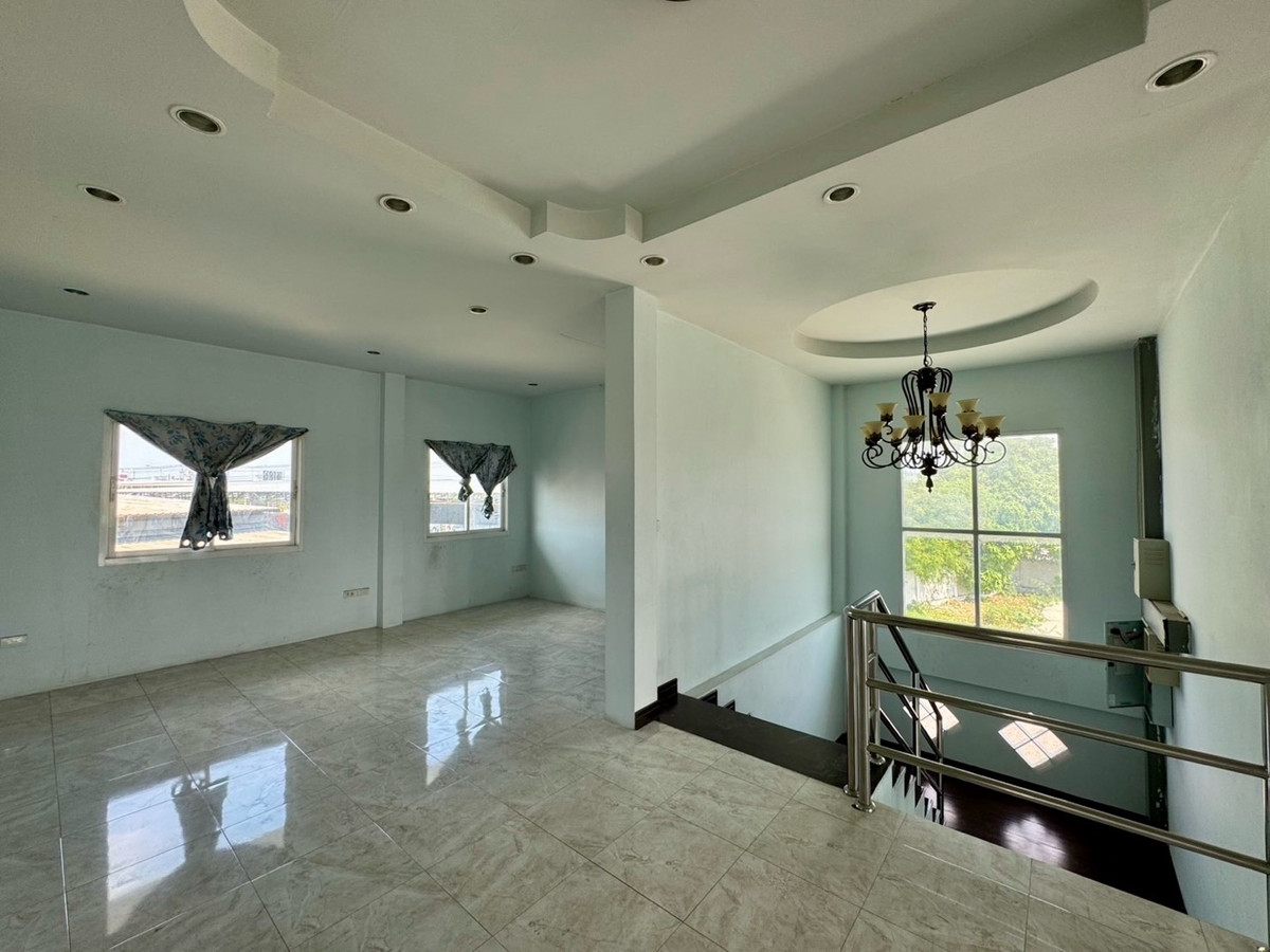 ให้เช่าโฮมออฟฟิศพัฒนาการ ศรีนครินทร์ : เช่า โฮมออฟฟิศ บ้านเดี่ยว ที่ดิน 1 ไร่ กรุงเทพกรีฑา ตัดใหม่ เช่าทำธุรกิจ รีโนเวท ต่อเติมได้ ยินดี รับผู้เช่าทำธุรกิจ ระยะยาว 