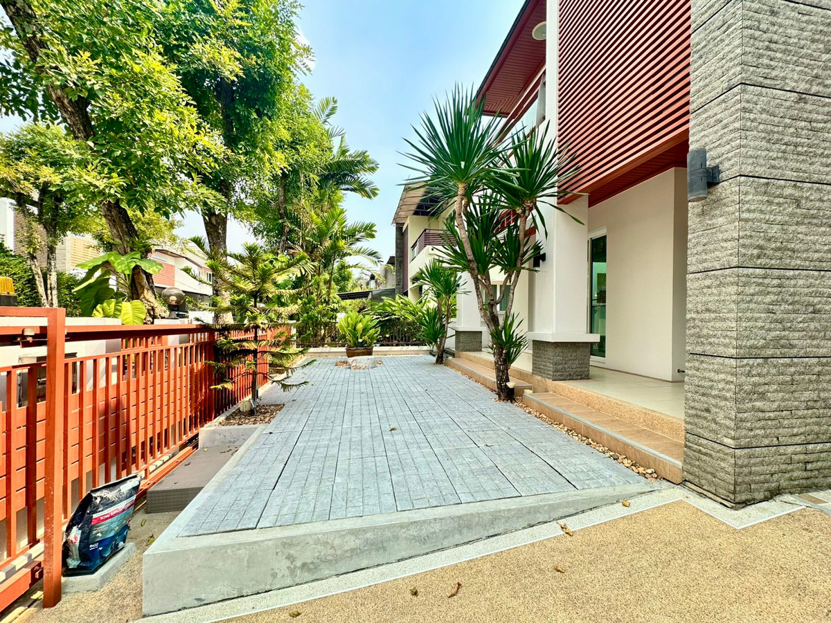 ขายบ้านบางนา แบริ่ง ลาซาล : 🔥ราคาดี บ้านหรูหลังใหญ่ 3b4b 11.5mb - Blue Lagoon 1 Bangna-Trad km.8 📞Call 090 919 9898