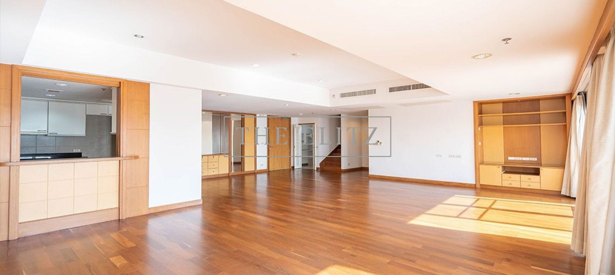 For RentCondoSathorn, Narathiwat : ✨ The room is spacious like being at Baan Nonsi. Lots of space. Comfortable to live in. Dont feel cramped. At the best price in the area 🎉