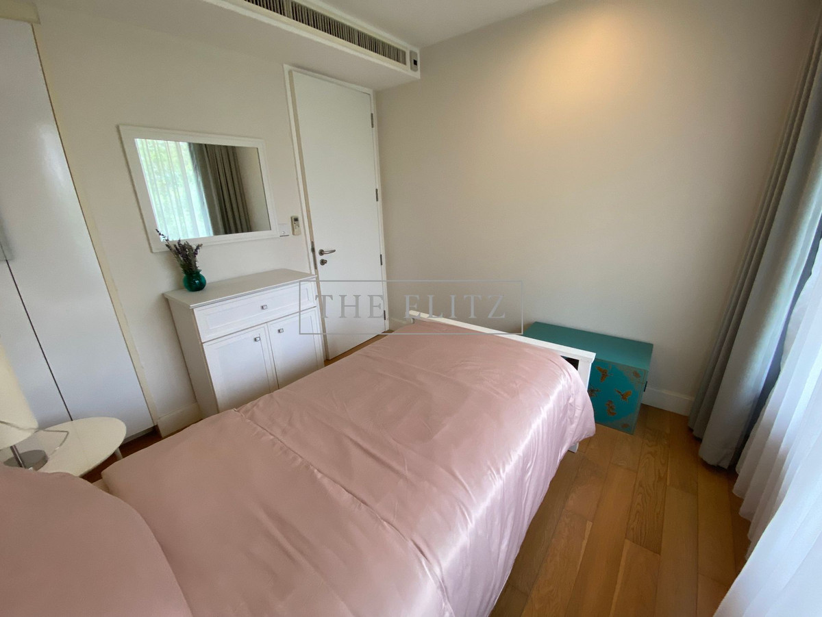 For RentCondoSathorn, Narathiwat : ✨ Best deal in Soi Pipat, Collezio Sathorn, large size room, comfortable living, at the best value price in the Sathorn location 🎉