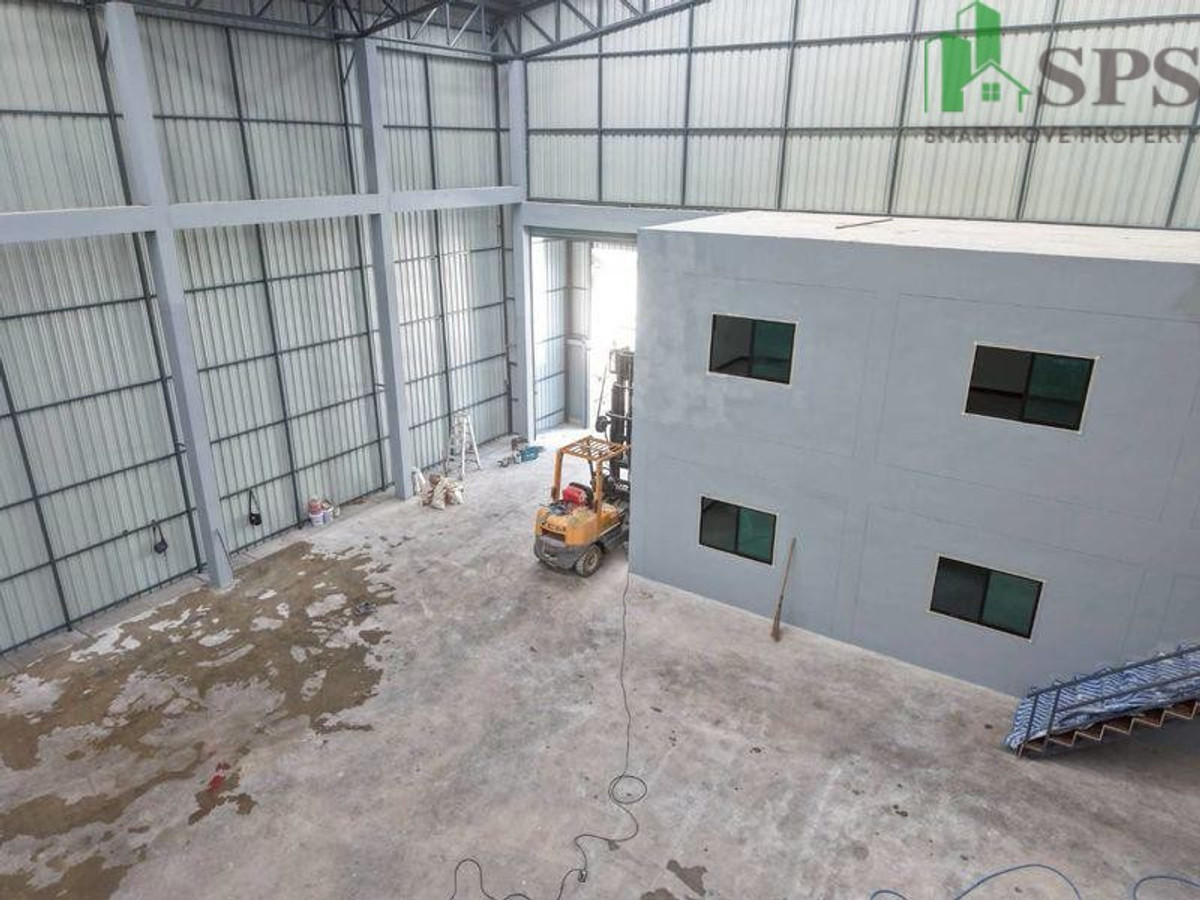 ให้เช่าโกดังสมุทรปราการ สำโรง : ให้เช่าโกดังสร้างใหม่ พร้อมออฟฟิศในตัว ซอยศรีด่าน 22 ศรีนครินทร์ บางพลี สมุทรปราการ