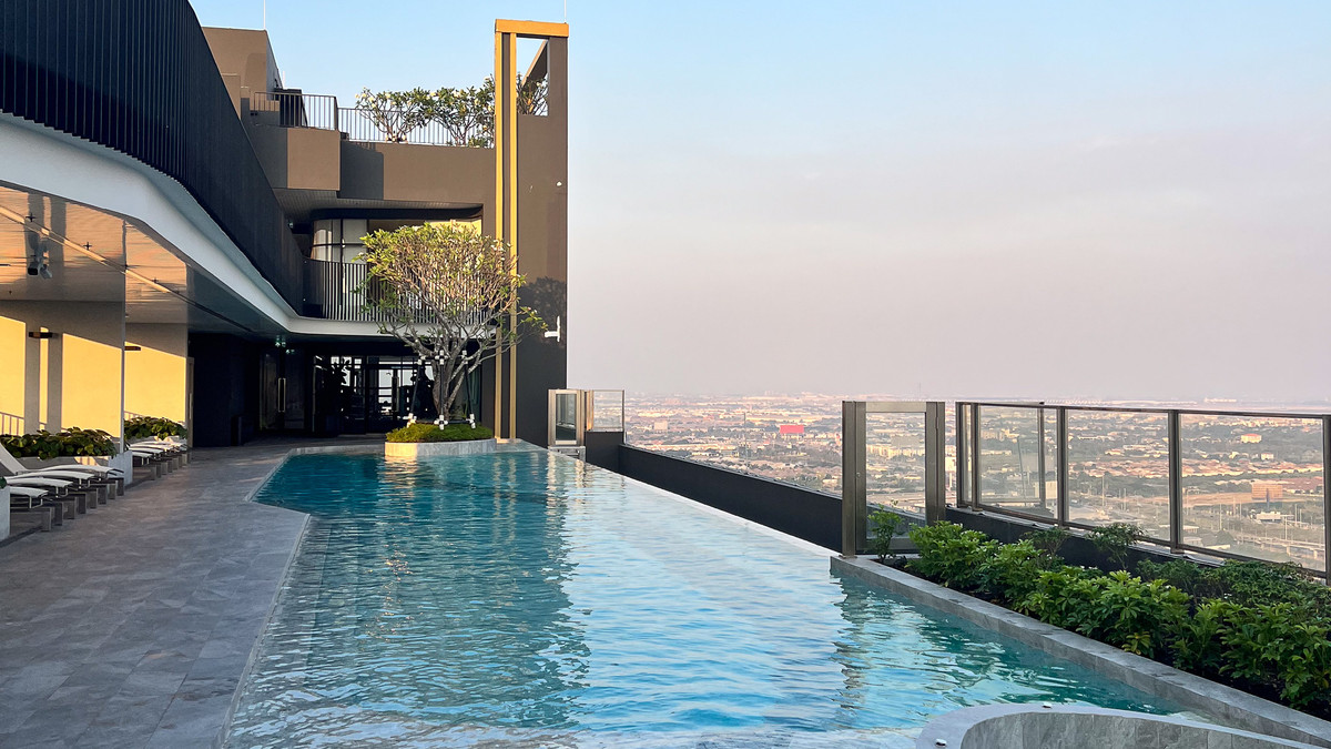 For RentCondoBangna, Bearing, Lasalle : For Rent: NUE Mega Plus Bangna | Brand New Unit, 0 m to Mega Bangna | 1 Bed 30.49 sq.m., 9th Floor | Fully Furnished, Full Facilities