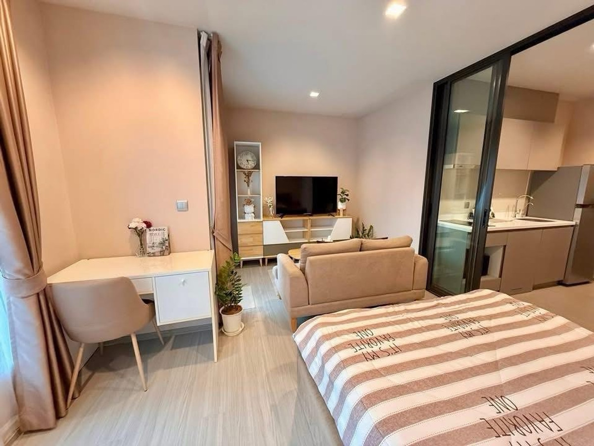 คอนโดพระราม 9 เพชรบุรีตัดใหม่ RCA : 🔥 ให้เช่า 𝗟𝗶𝗳𝗲 𝗔𝘀𝗼𝗸𝗲 – 𝗥𝗮𝗺𝗮 𝟵|เดอะไลฟ์ อโศก📍แต่งสไตล์มินิมอล
ทิศใต้ ลมดี วิวไม่บล็อก🍃
