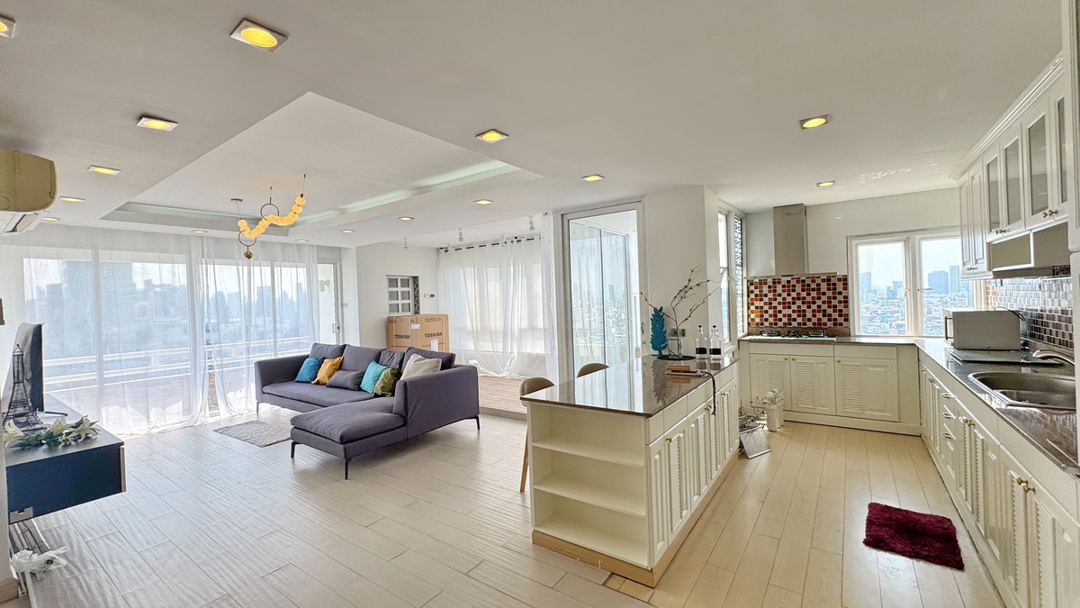 ให้เช่าคอนโดรัชดา ห้วยขวาง : 9770♛ให้เช่าคอนโด 3 ห้องนอน♙ศรีวรา แมนชั่น 1♜MRT ศูนย์วัฒนธรรม∞099-5919653,065-9423251🜲Line@sureresidence