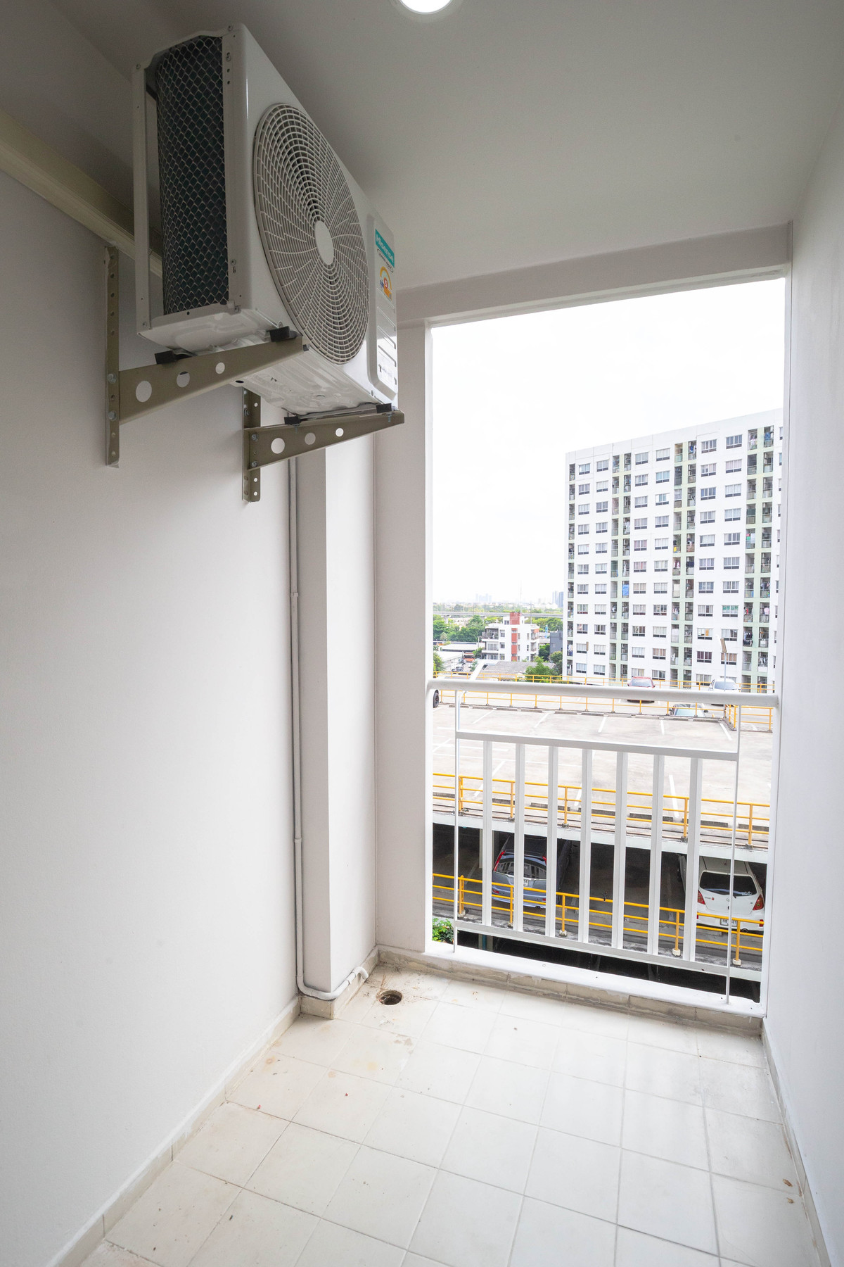 For SaleCondoNawamin, Ramindra : ✨ Beautiful room, Luxury Classic level | Low price, only 1.49 million ✨Lumpini Condo Town Ramintra-Lak Si✨ Condo, good location, close to the city, convenient travel.