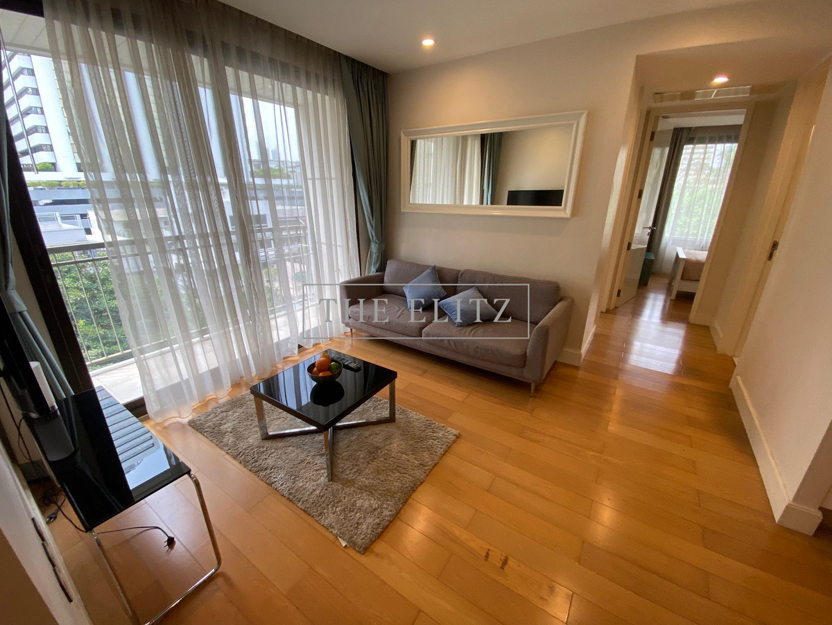 For RentCondoSathorn, Narathiwat : ✨ Best deal in Soi Pipat, Collezio Sathorn, large size room, comfortable living, at the best value price in the Sathorn location 🎉