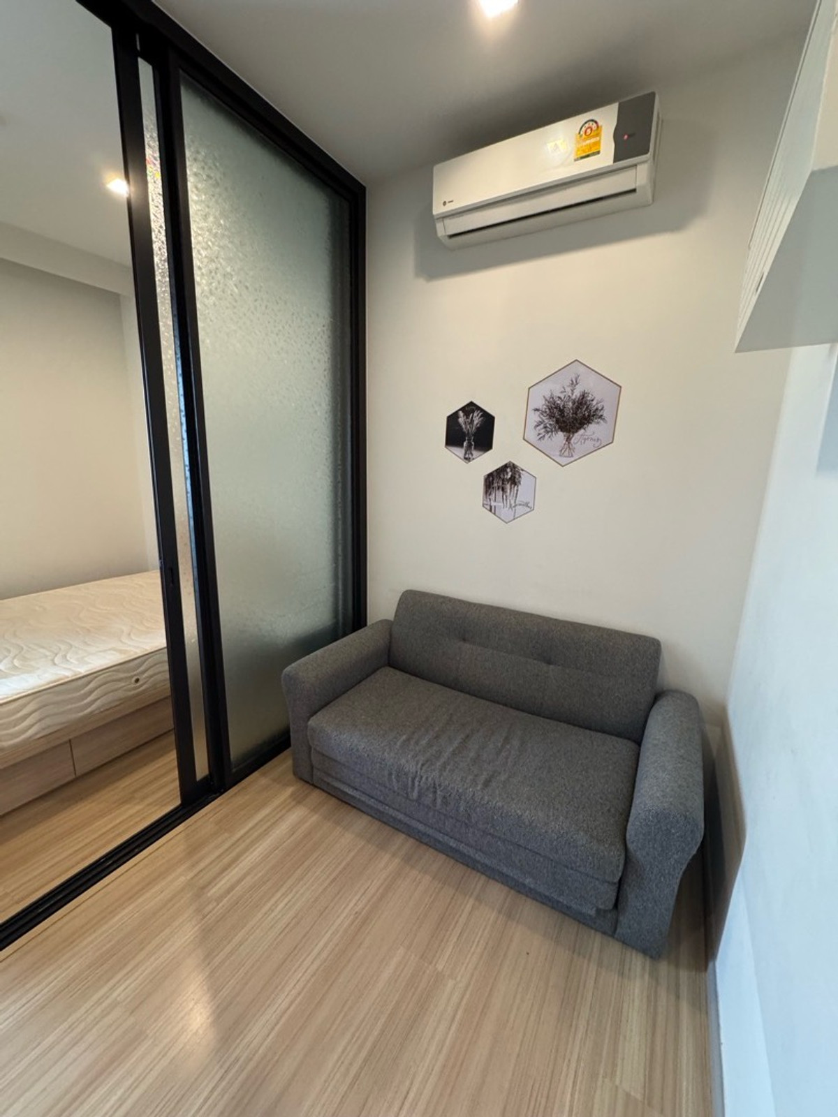 ให้เช่าคอนโดสะพานควาย จตุจักร : ให้เช่า M Jatujak ราคา 16,000 บาท พร้อมอยู่ติดต่อ 0869017364