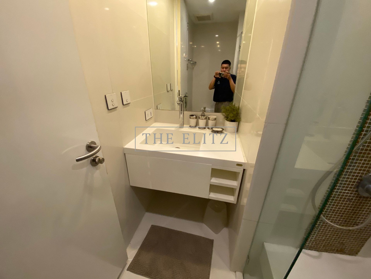 For RentCondoSathorn, Narathiwat : ✨ Best deal in Soi Pipat, Collezio Sathorn, large size room, comfortable living, at the best value price in the Sathorn location 🎉