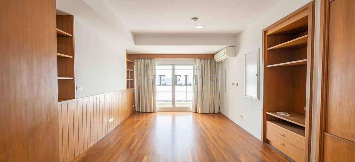 For RentCondoSathorn, Narathiwat : ✨ The room is spacious like being at Baan Nonsi. Lots of space. Comfortable to live in. Dont feel cramped. At the best price in the area 🎉