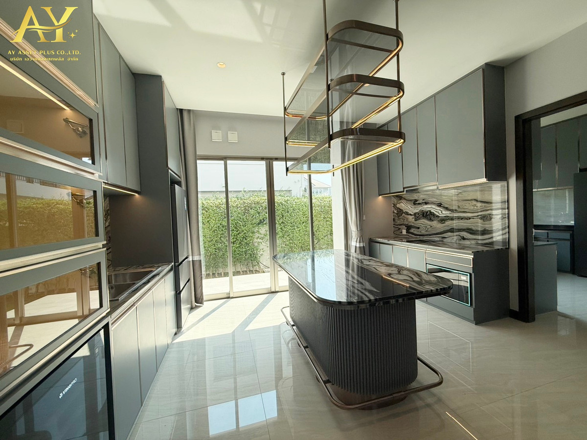 ขายบ้านลาดกระบัง สุวรรณภูมิ : 🔥𝐇𝐎𝐓 𝐃𝐄𝐀𝐋🔥 บ้านเดี่ยวสุดหรู✨ Perfect masterpiece Rama9 ขนาด 187.5 ตร.ว. เพียง 76 MB เท่านั้นน‼️