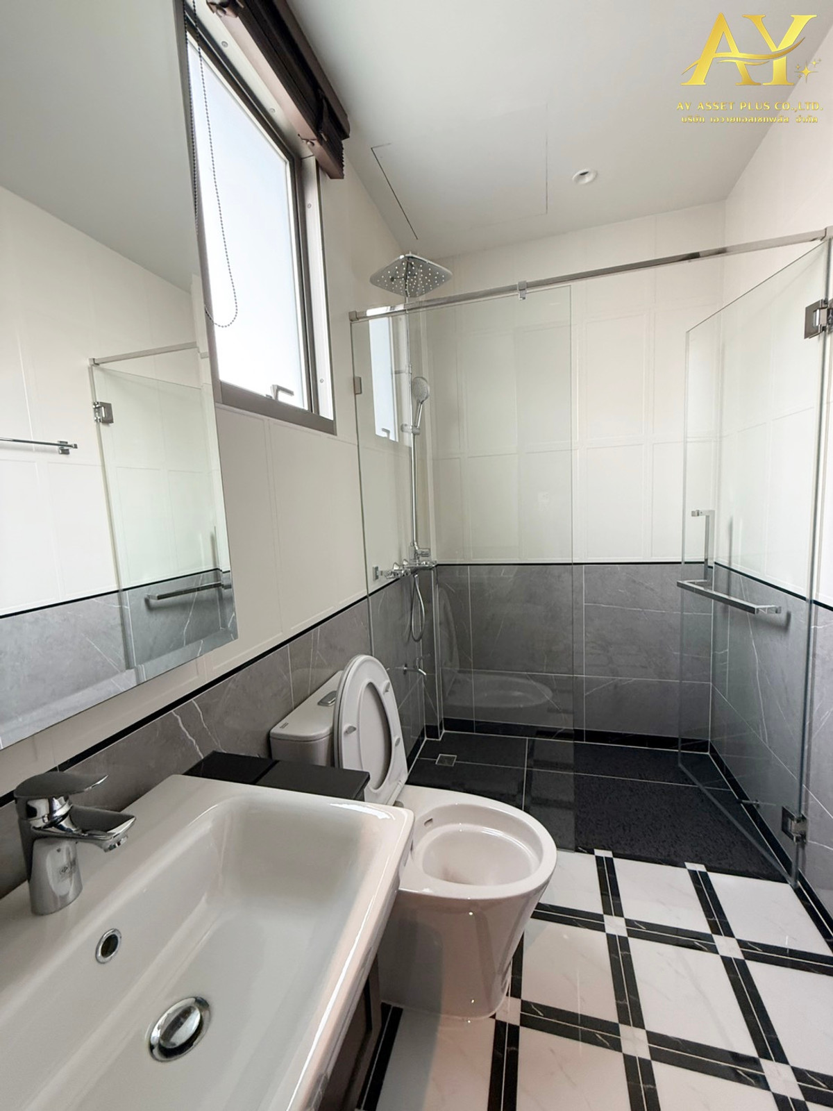 ขายบ้านลาดกระบัง สุวรรณภูมิ : 🔥𝐇𝐎𝐓 𝐃𝐄𝐀𝐋🔥 บ้านเดี่ยวสุดหรู✨ Perfect masterpiece Rama9 ขนาด 187.5 ตร.ว. เพียง 76 MB เท่านั้นน‼️