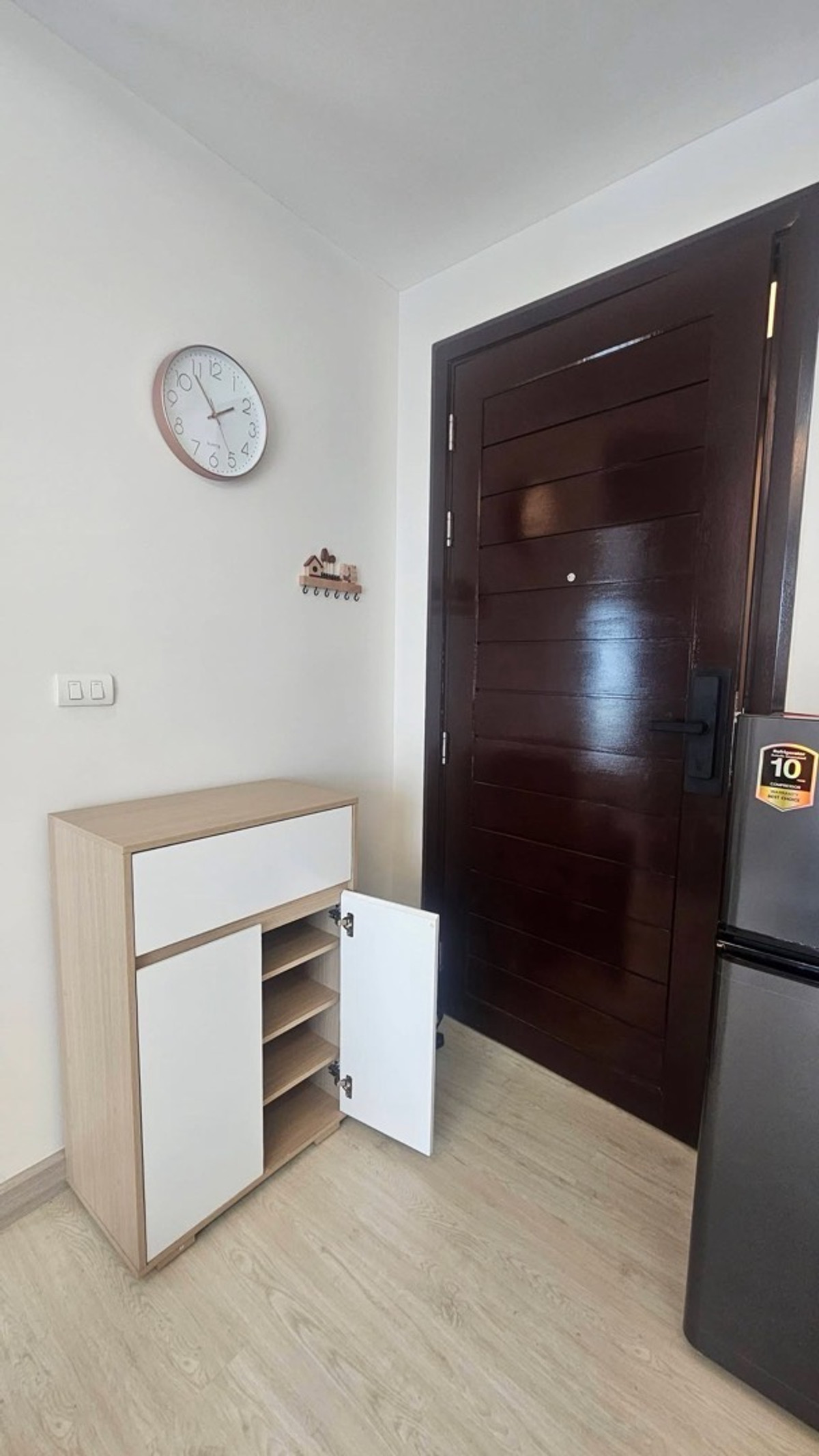 ให้เช่าคอนโดพระราม 9 เพชรบุรีตัดใหม่ RCA : Thru Thonglor