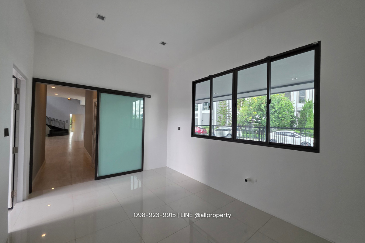 ขายบ้านเกษตร นวมินทร์ ลาดปลาเค้า : ขายคฤหาสน์หรู วิวพิเศษ DUOMO DE FLORENCE เพียงหลังเดียวเท่านั้นในโครงการ