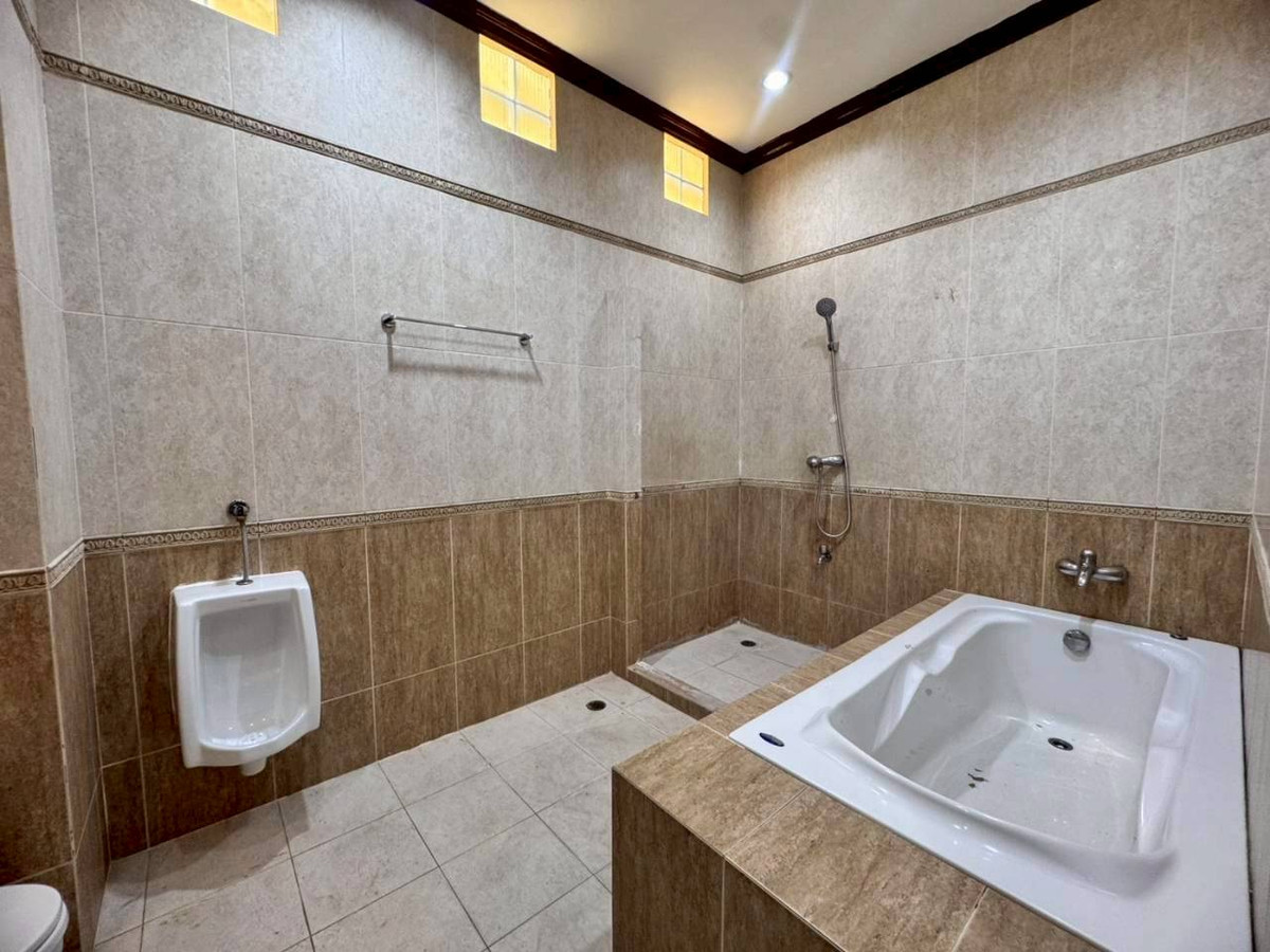 ขายอาคารพาณิชย์สยาม จุฬา สามย่าน : ขายด่วน ทาวน์เฮ้าส์ 7 ชั้น ย่านสยาม บรรทัดทอง พร้อมอยู่ (N.1989)