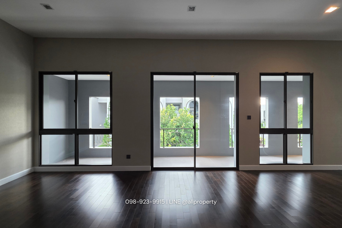 ขายบ้านเกษตร นวมินทร์ ลาดปลาเค้า : ขายคฤหาสน์หรู วิวพิเศษ DUOMO DE FLORENCE เพียงหลังเดียวเท่านั้นในโครงการ