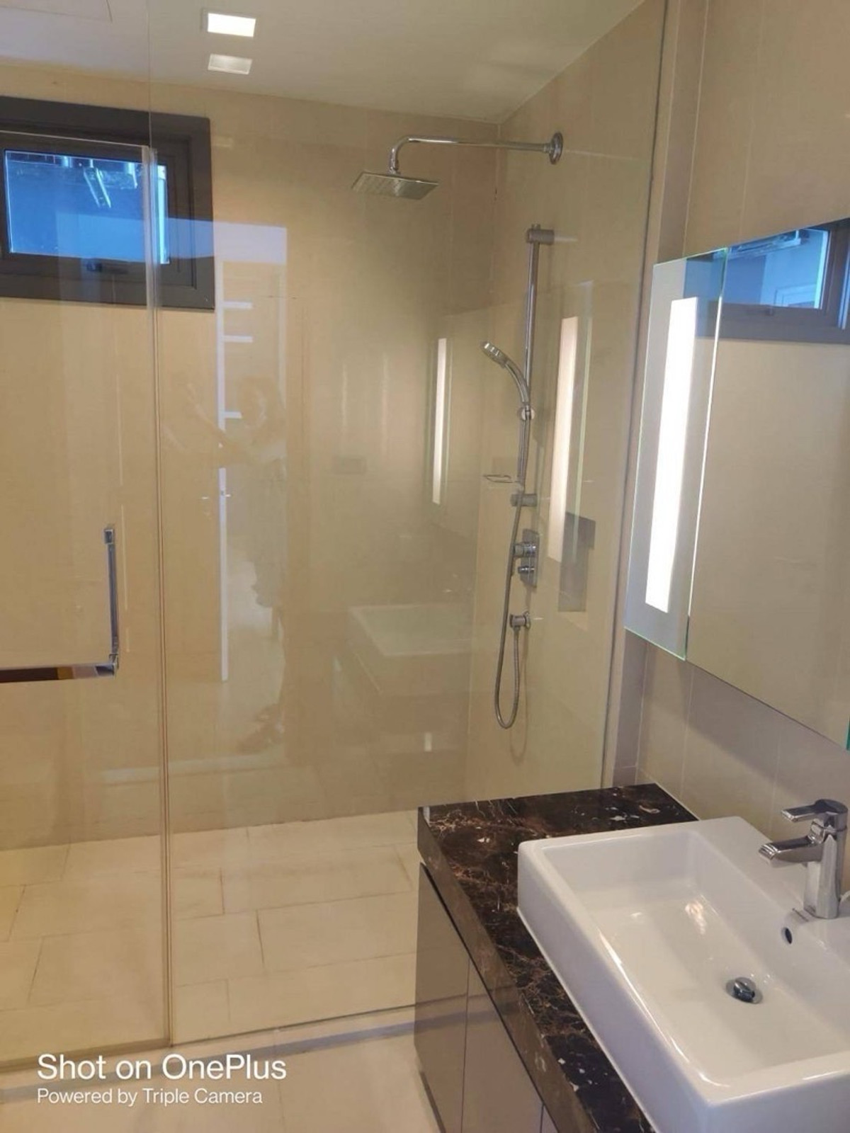 For RentCondoNana, North Nana,Sukhumvit13, Soi Nana : For rent Hyde Sukhumvit 13 ☎️ 0912322009