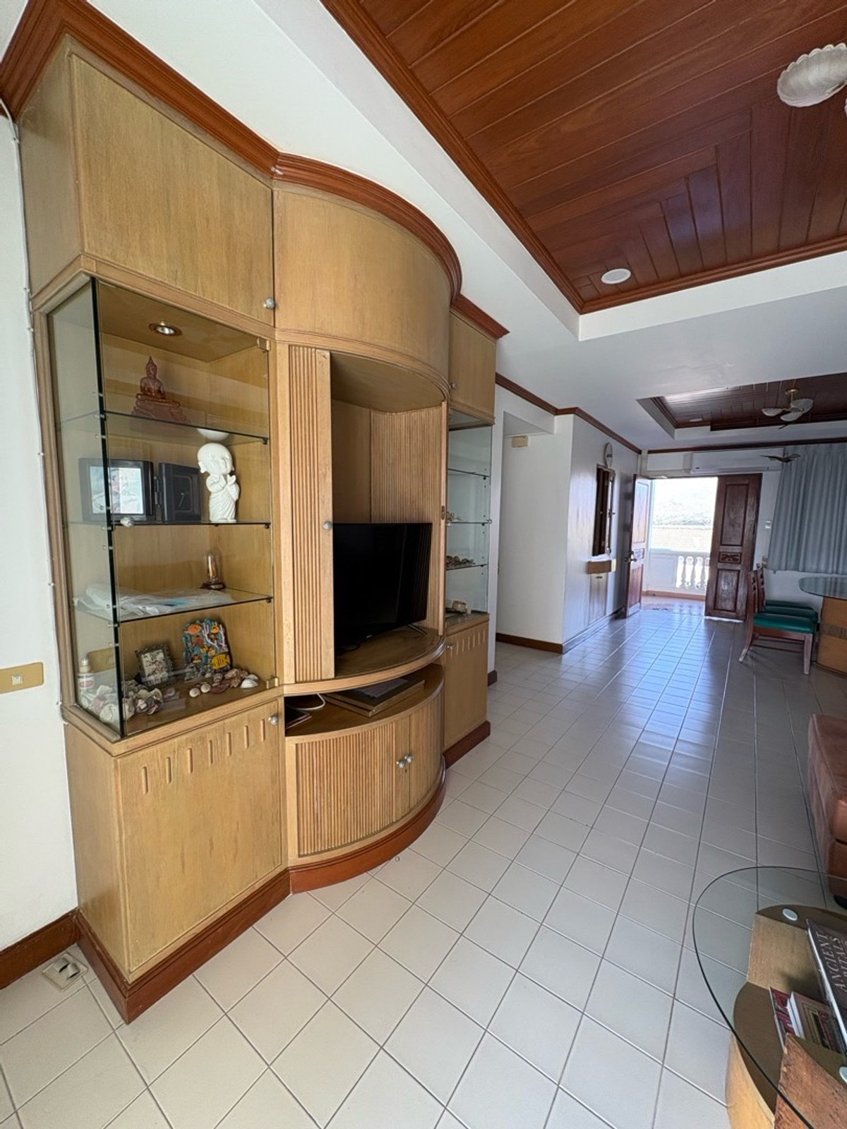 For SaleCondoHuahin, Prachuap Khiri Khan, Pran Buri : Selling at a special price that cannot be found.  Baan Somprasong Hua Hin