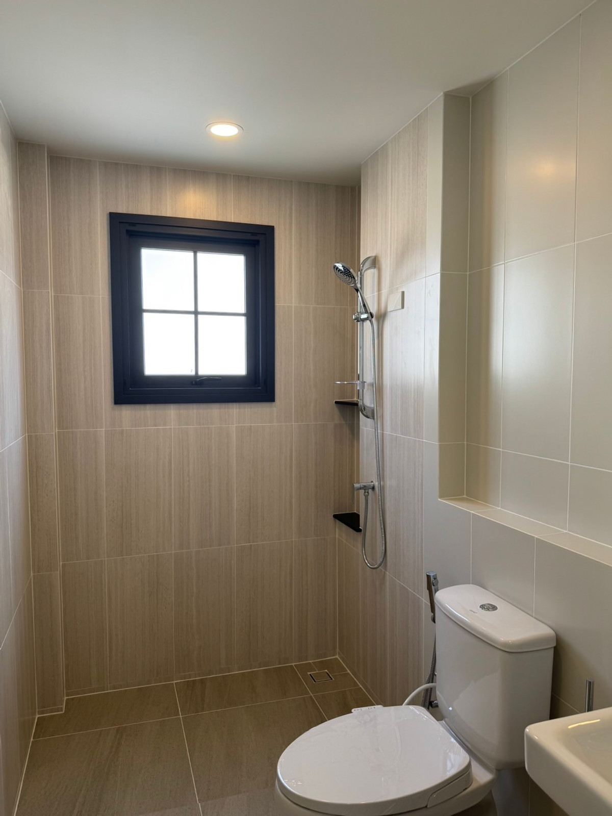 ให้เช่าบ้านบางนา แบริ่ง ลาซาล : ให้เช่าบ้านเดี่ยว Centro บางนา เฟส 2 ใกล้ Mega Bangna 4นอน 5 น้ำ