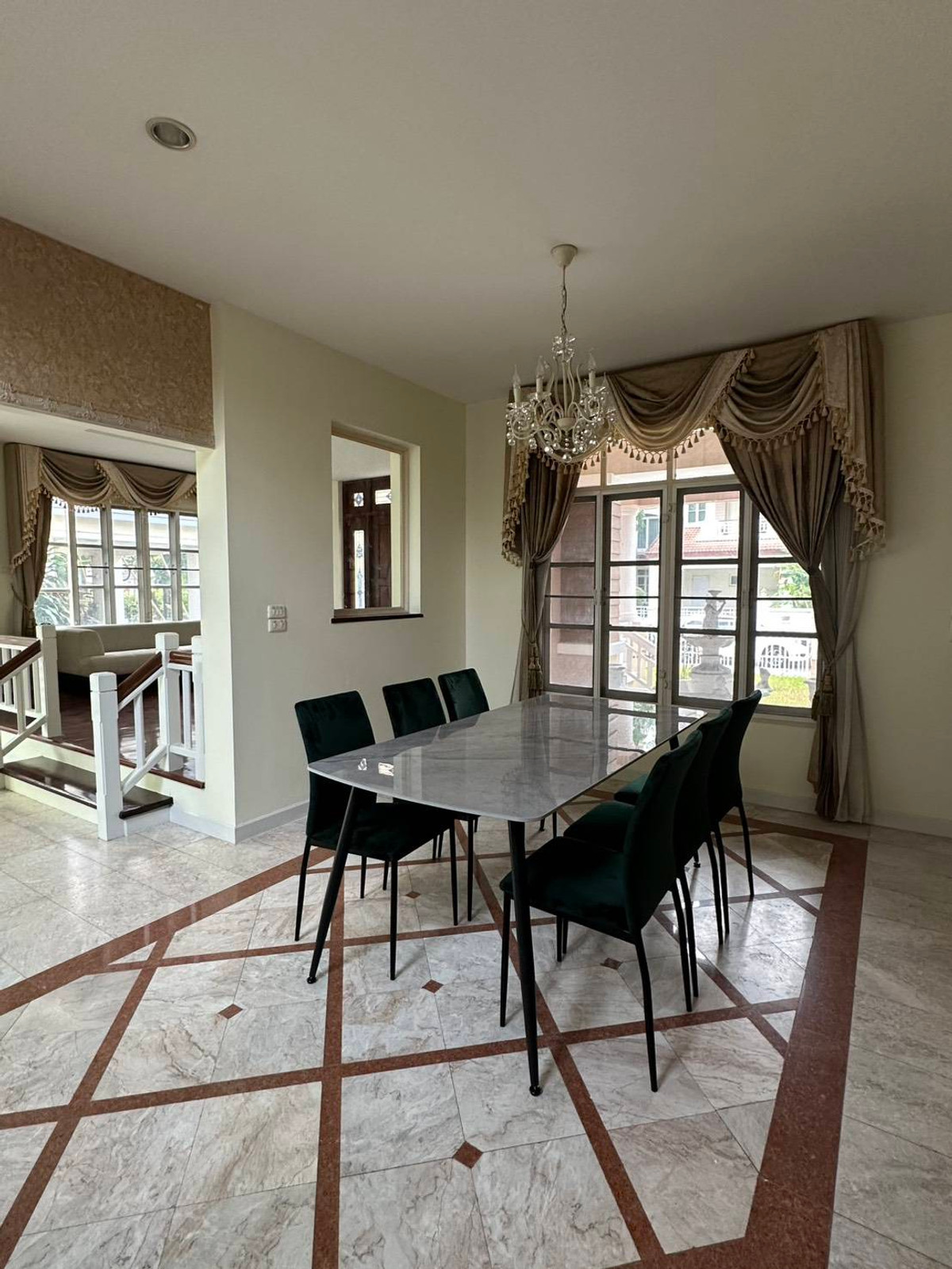 ให้เช่าบ้านสมุทรปราการ สำโรง : ปล่อยเช่าบ้านเดี่ยว นันทวัน ศรีนครินทร์ ทำเลทองติดถนนใหญ่ ใกล้ห้าง เดินทางสะดวกครบวงจร