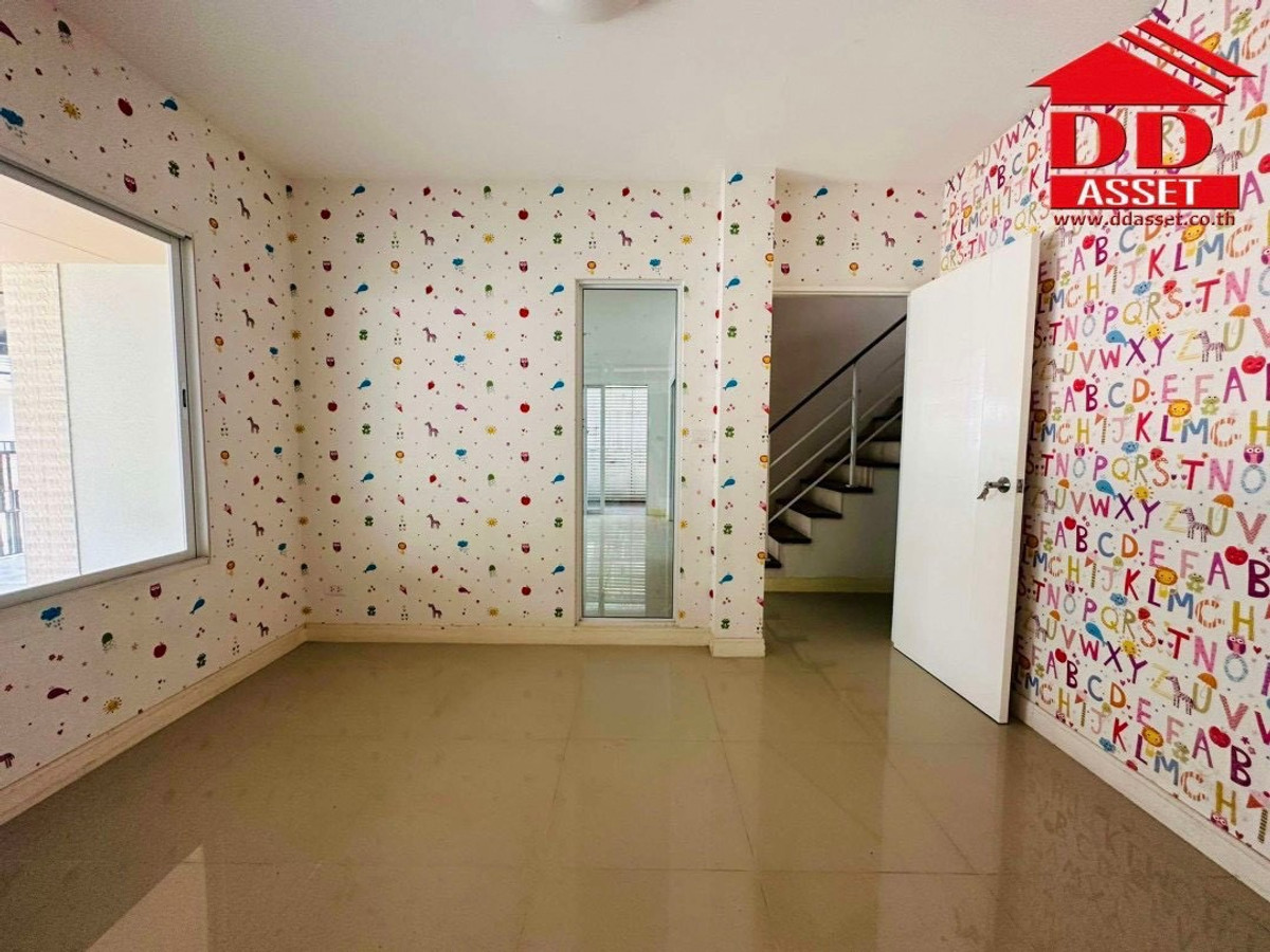 ให้เช่าบ้านมีนบุรี-ร่มเกล้า : ให้เช่าบ้านเดี่ยว โครงการ พาร์คเวย์ แอทอีซ รามคำแหง 190/1 (Parkway @Ease Ramkhamhaeng) ใกล้ถนนรามคำแหง และรถไฟฟ้าสายสีส้ม  รหัส : H8279