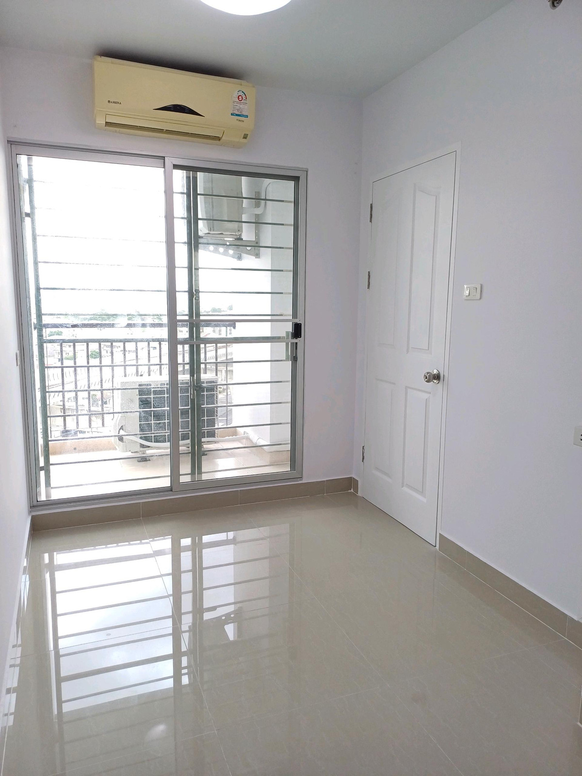 ขายคอนโดท่าพระ ตลาดพลู วุฒากาศ : คอนโด city home ท่าพระ
ห้องขนาด 48 ตารางเมตร 