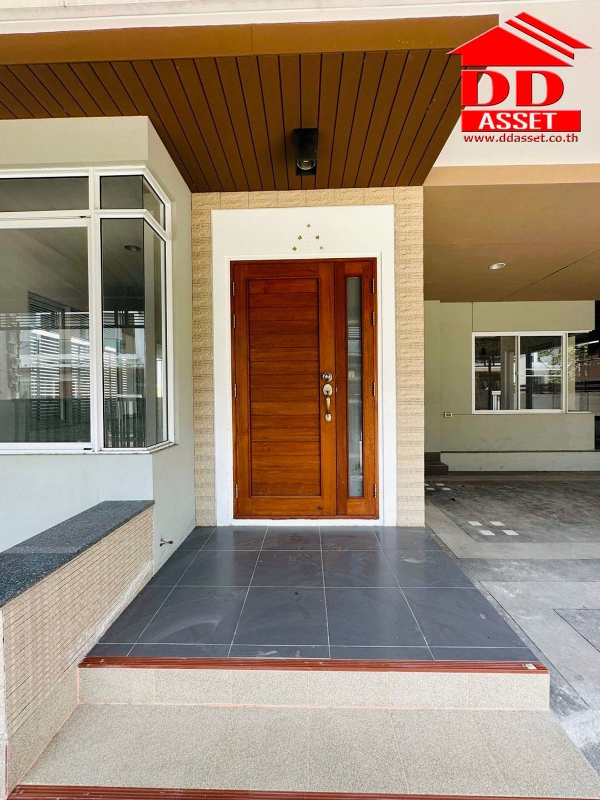 ให้เช่าบ้านมีนบุรี-ร่มเกล้า : ให้เช่าบ้านเดี่ยว โครงการ พาร์คเวย์ แอทอีซ รามคำแหง 190/1 (Parkway @Ease Ramkhamhaeng) ใกล้ถนนรามคำแหง และรถไฟฟ้าสายสีส้ม  รหัส : H8279