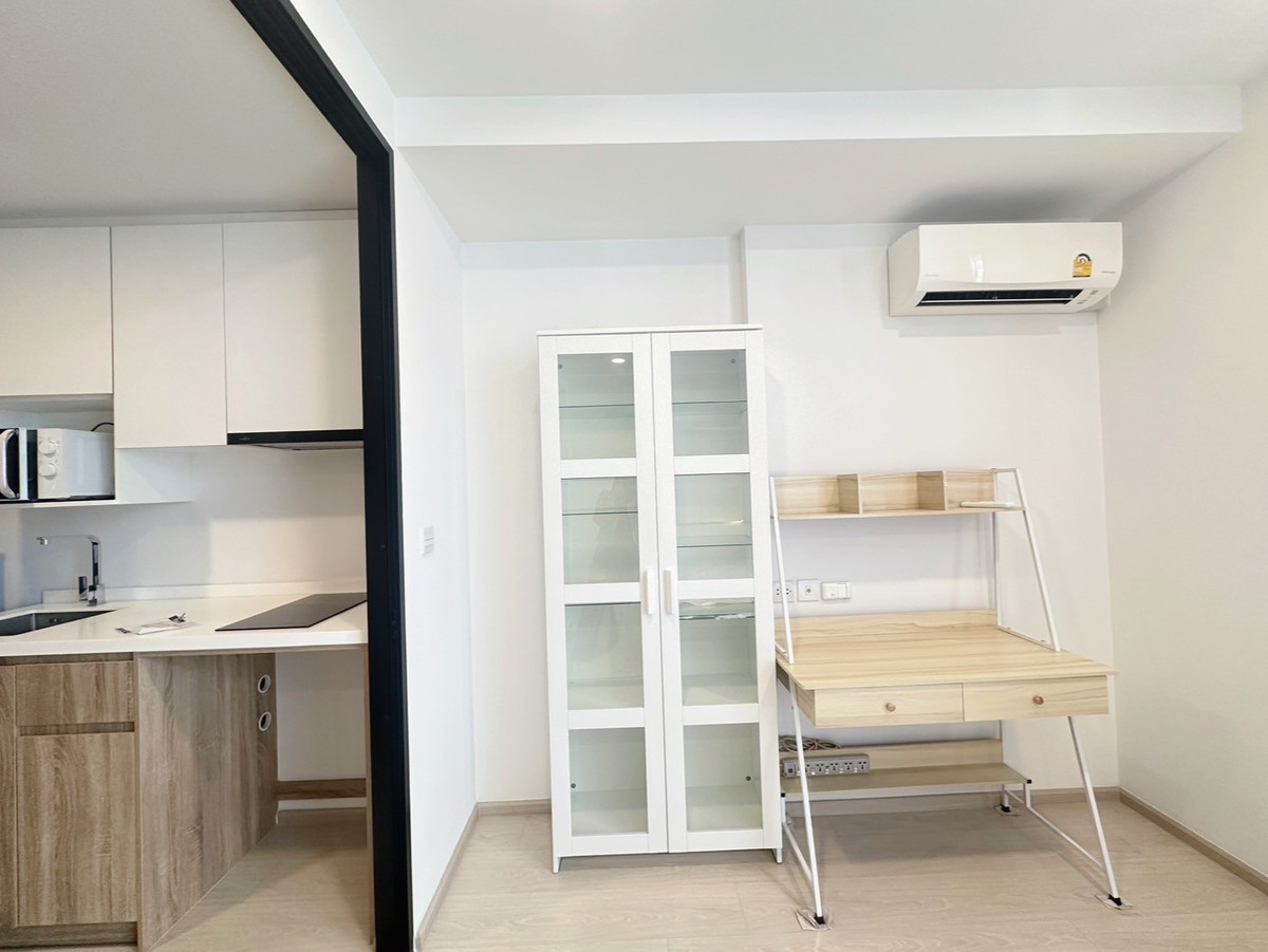 For RentCondoSukhumvit, Asoke, Thonglor : Noble Ambience Sukhumvit 42 (Low-rise) Condo, good location, near BTS Ekkamai, very convenient to travel ✨