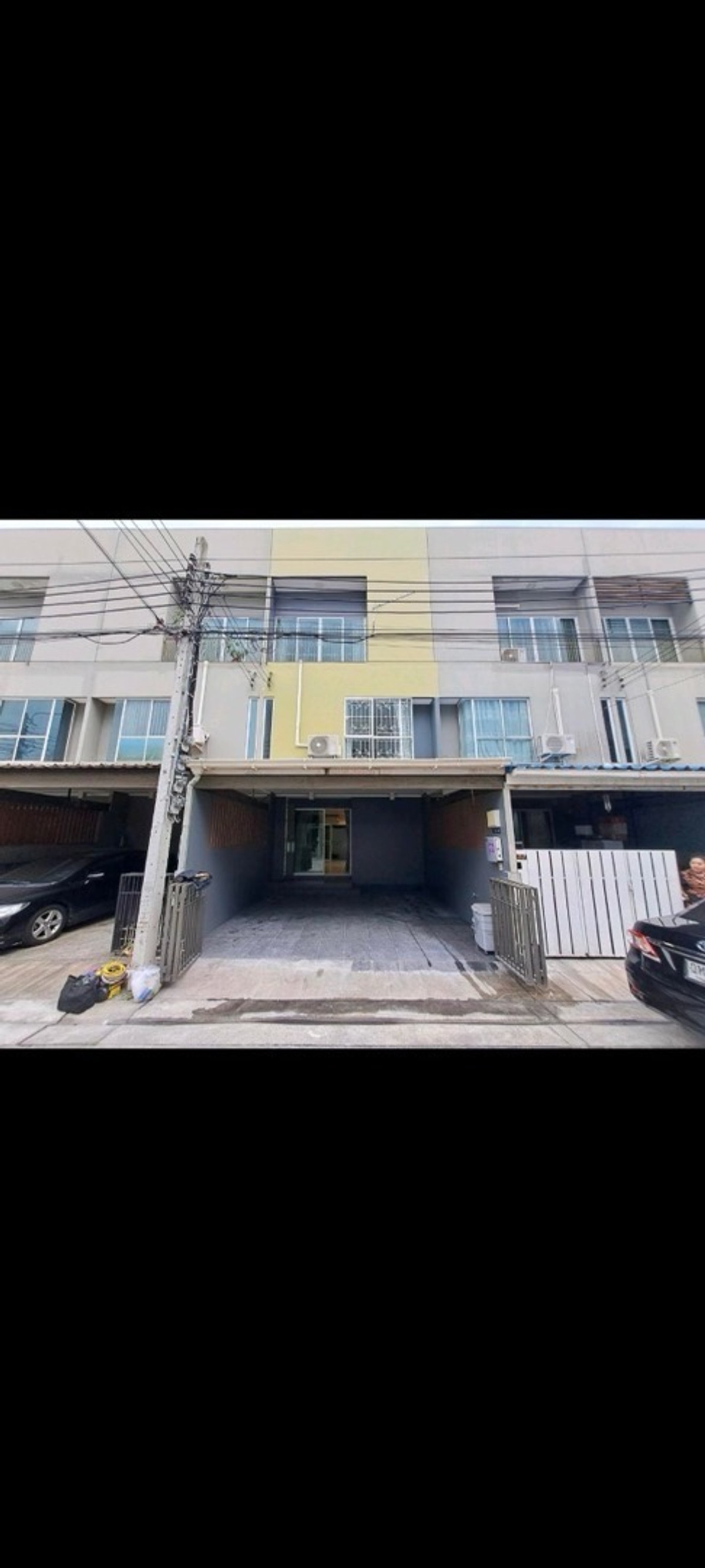 For RentTownhomePattanakan, Srinakarin : 🌸💕 Townhome ready to move in, pets allowed. Can register a company