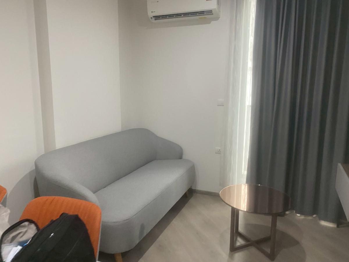 ขายคอนโดวิภาวดี ดอนเมือง หลักสี่ : 🔥ขายด่วน+🔥เดอะ เบส สะพานใหม่ ใกล้สถานีรถไฟฟ้า BTS สายหยุด เฟอร์นิเจอร์ครบ พร้อมเข้าอยู่