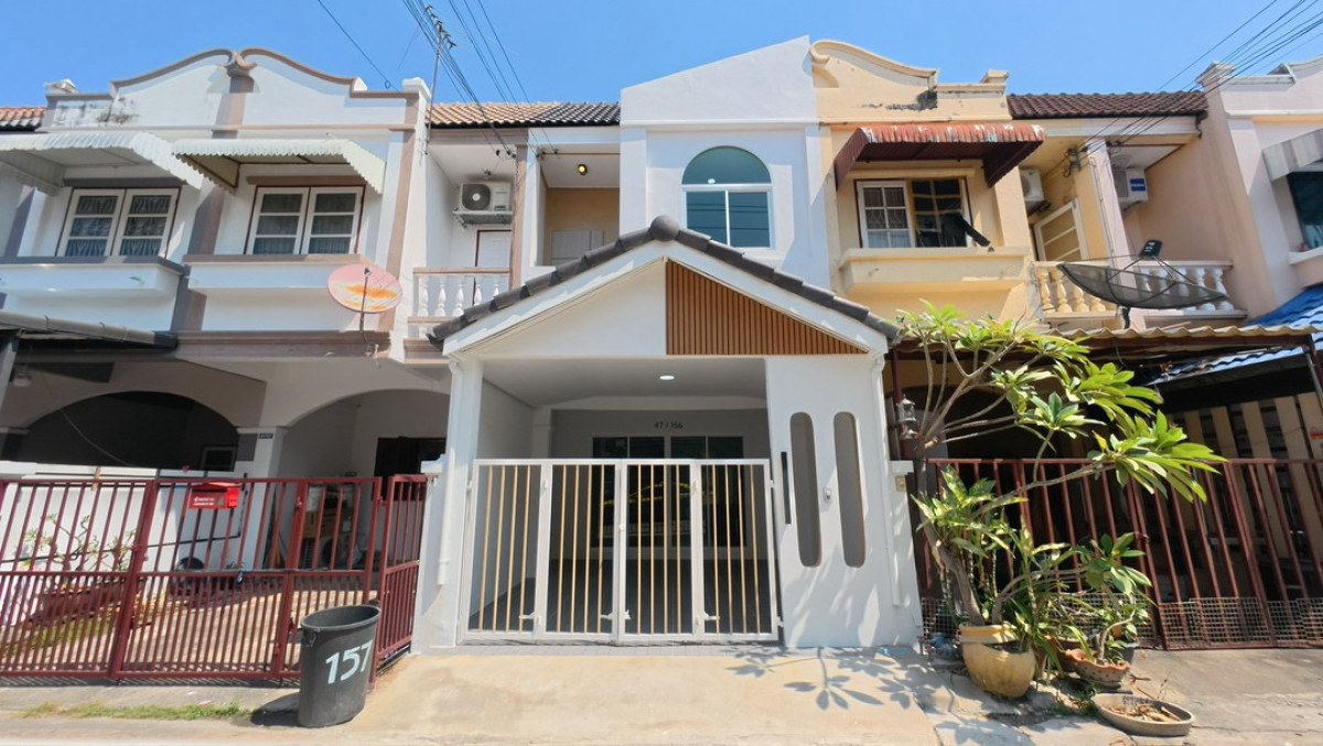 For SaleTownhomeNawamin, Ramindra : For Sale Townhouse/Townhome  , Baan Warangkun Leab Khlong Song , Bang Chan , Khlong Sam Wa , Bangkok , CX-147674