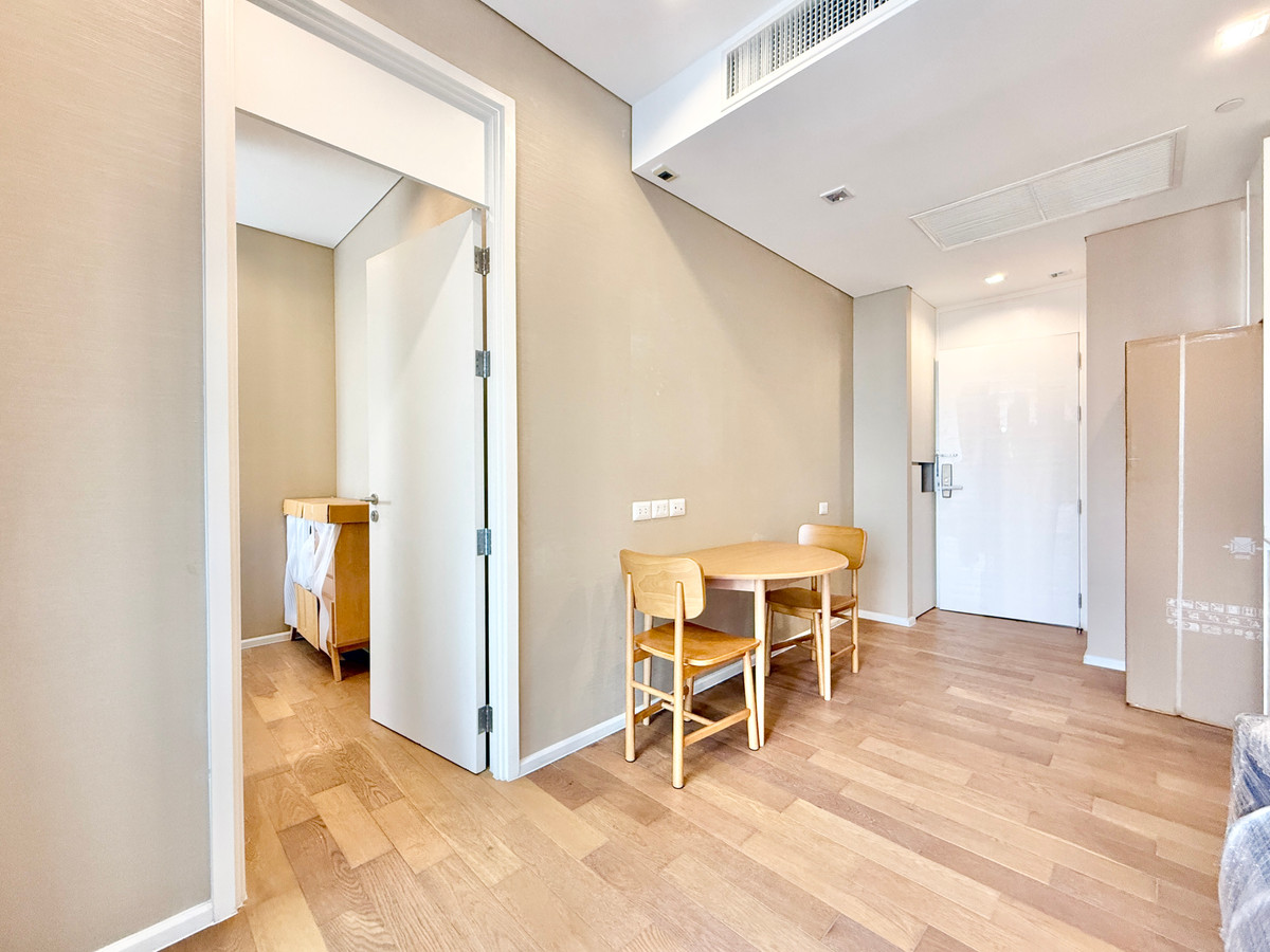 For SaleCondoLadprao, Central Ladprao : 🚀 The Saint Residences - 35 sq m., 1 bedroom, 1 bathroom, high floor, corner room, good price 092-545-6151 (Tim)