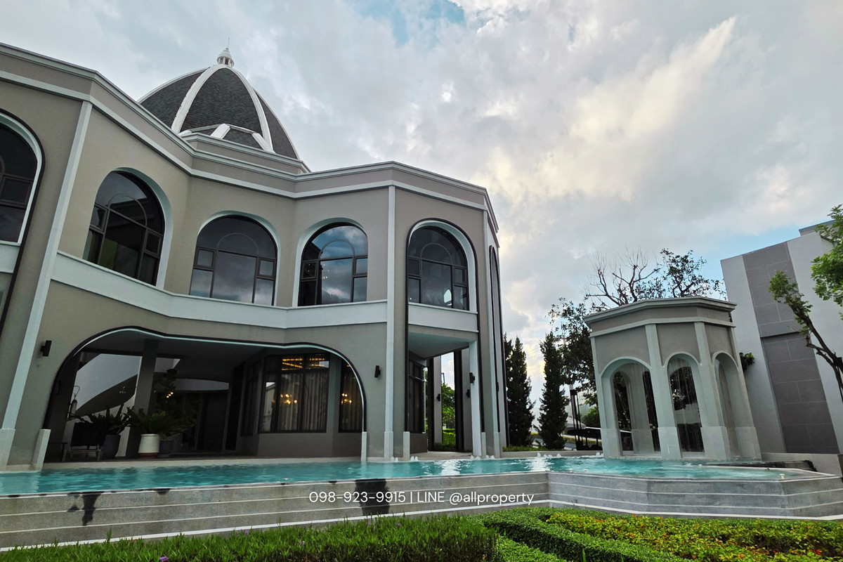 ขายบ้านเกษตร นวมินทร์ ลาดปลาเค้า : ขายคฤหาสน์หรู วิวพิเศษ DUOMO DE FLORENCE เพียงหลังเดียวเท่านั้นในโครงการ