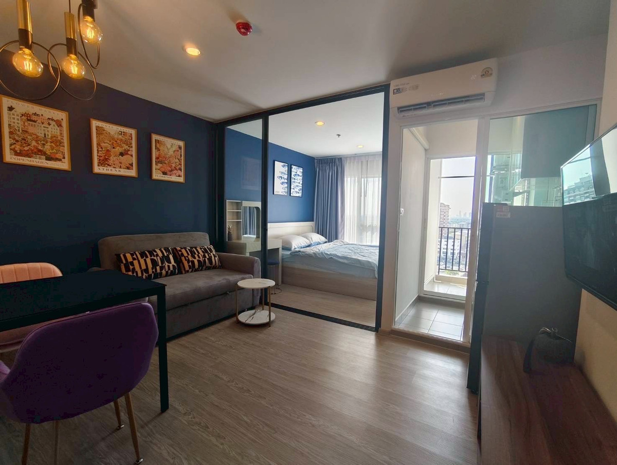 For RentCondoBangna, Bearing, Lasalle : For rent Regent Home Bangna Regent Home Bangna Code : C8411