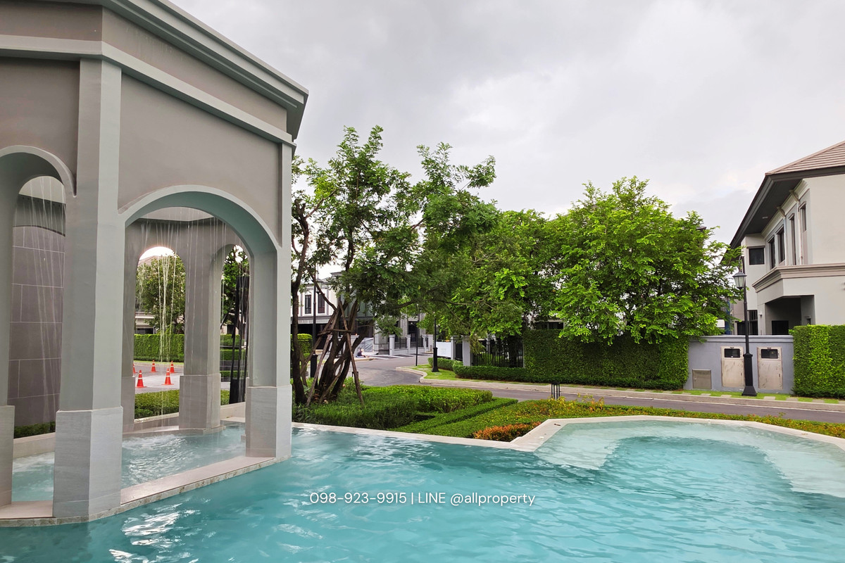 ขายบ้านเกษตร นวมินทร์ ลาดปลาเค้า : ขายคฤหาสน์หรู วิวพิเศษ DUOMO DE FLORENCE เพียงหลังเดียวเท่านั้นในโครงการ