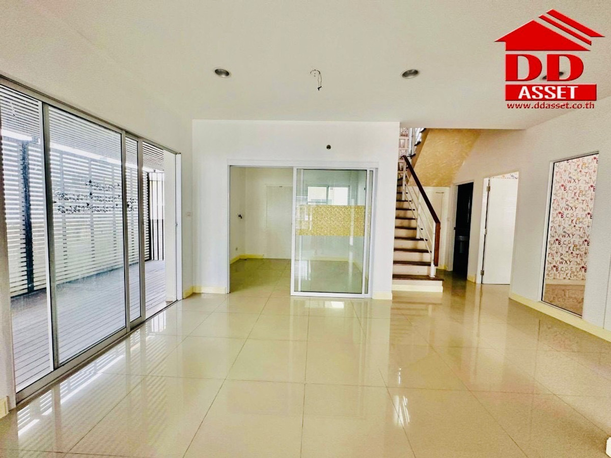 ให้เช่าบ้านมีนบุรี-ร่มเกล้า : ให้เช่าบ้านเดี่ยว โครงการ พาร์คเวย์ แอทอีซ รามคำแหง 190/1 (Parkway @Ease Ramkhamhaeng) ใกล้ถนนรามคำแหง และรถไฟฟ้าสายสีส้ม  รหัส : H8279