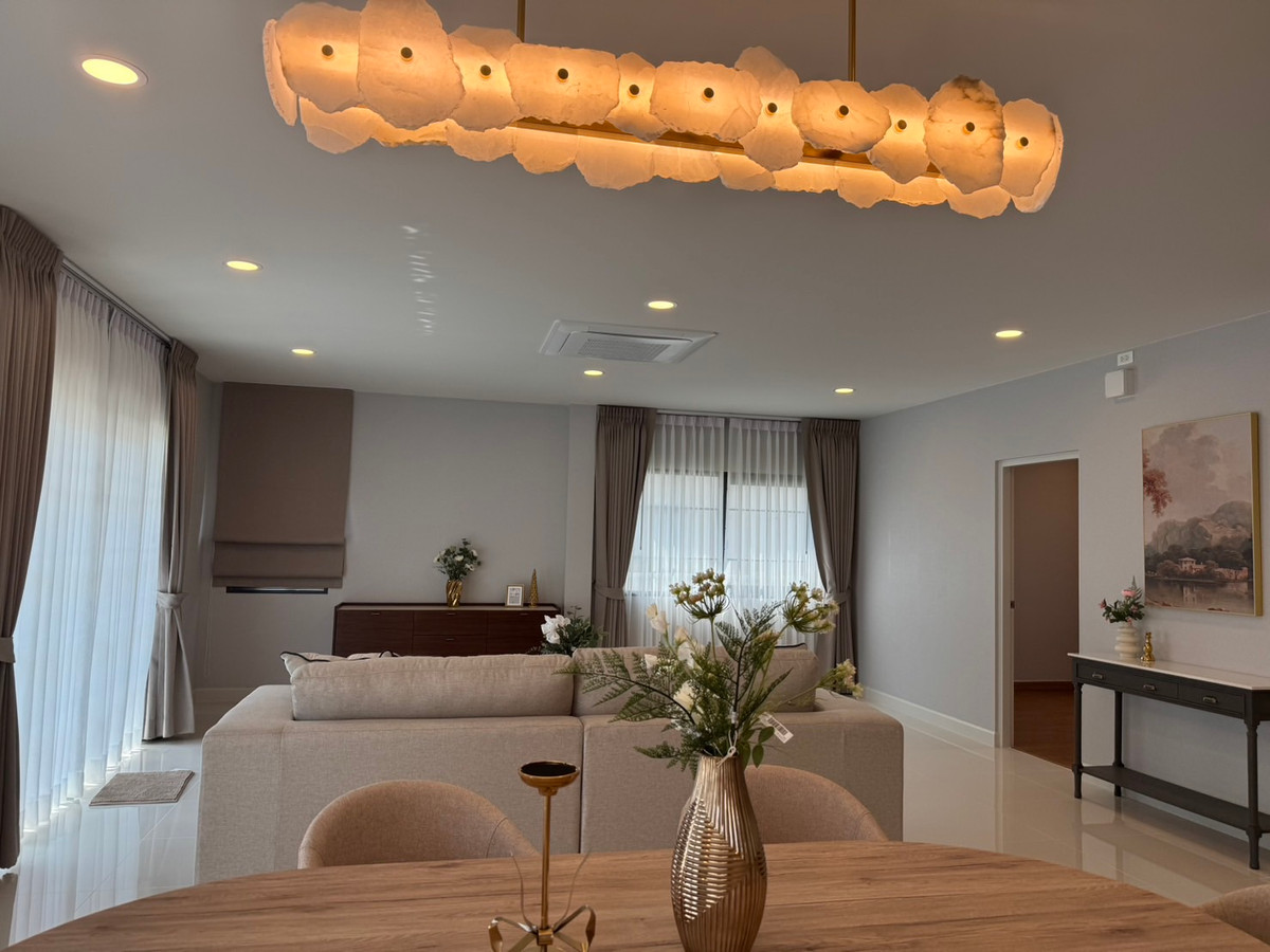 ให้เช่าบ้านบางนา แบริ่ง ลาซาล : ให้เช่าบ้านเดี่ยว Centro บางนา เฟส 2 ใกล้ Mega Bangna 4นอน 5 น้ำ