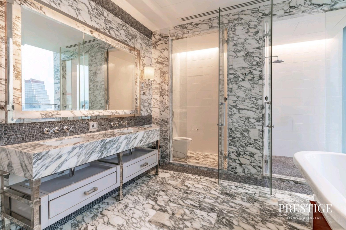 ให้เช่าคอนโดสาทร นราธิวาส : 📌For RENT เช่า | The Ritz Calton Residences - 3BR (211 sqm) 250,000 🔥Hotdeal🔥 220,000 THB