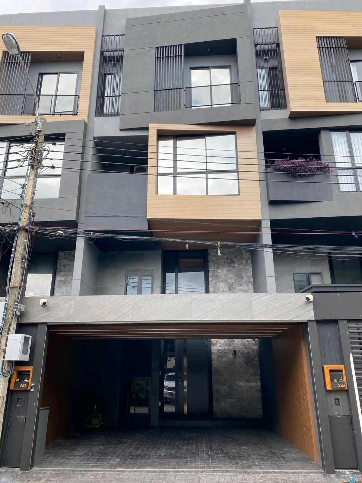 TownhomeRatchadapisek, Huaikwang, Suttisan : Urgent, Townhome Ratchada reduced below cost 🔥🔥