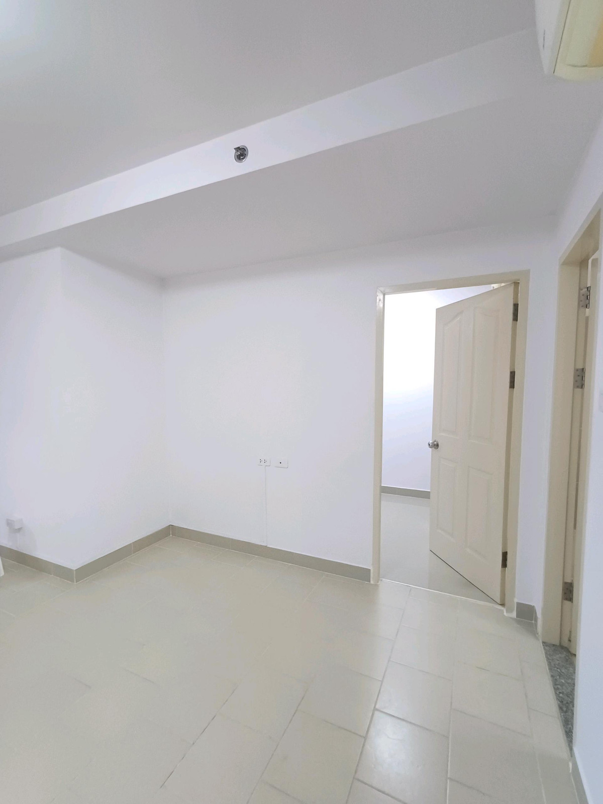 ขายคอนโดท่าพระ ตลาดพลู วุฒากาศ : คอนโด city home ท่าพระ
ห้องขนาด 48 ตารางเมตร 