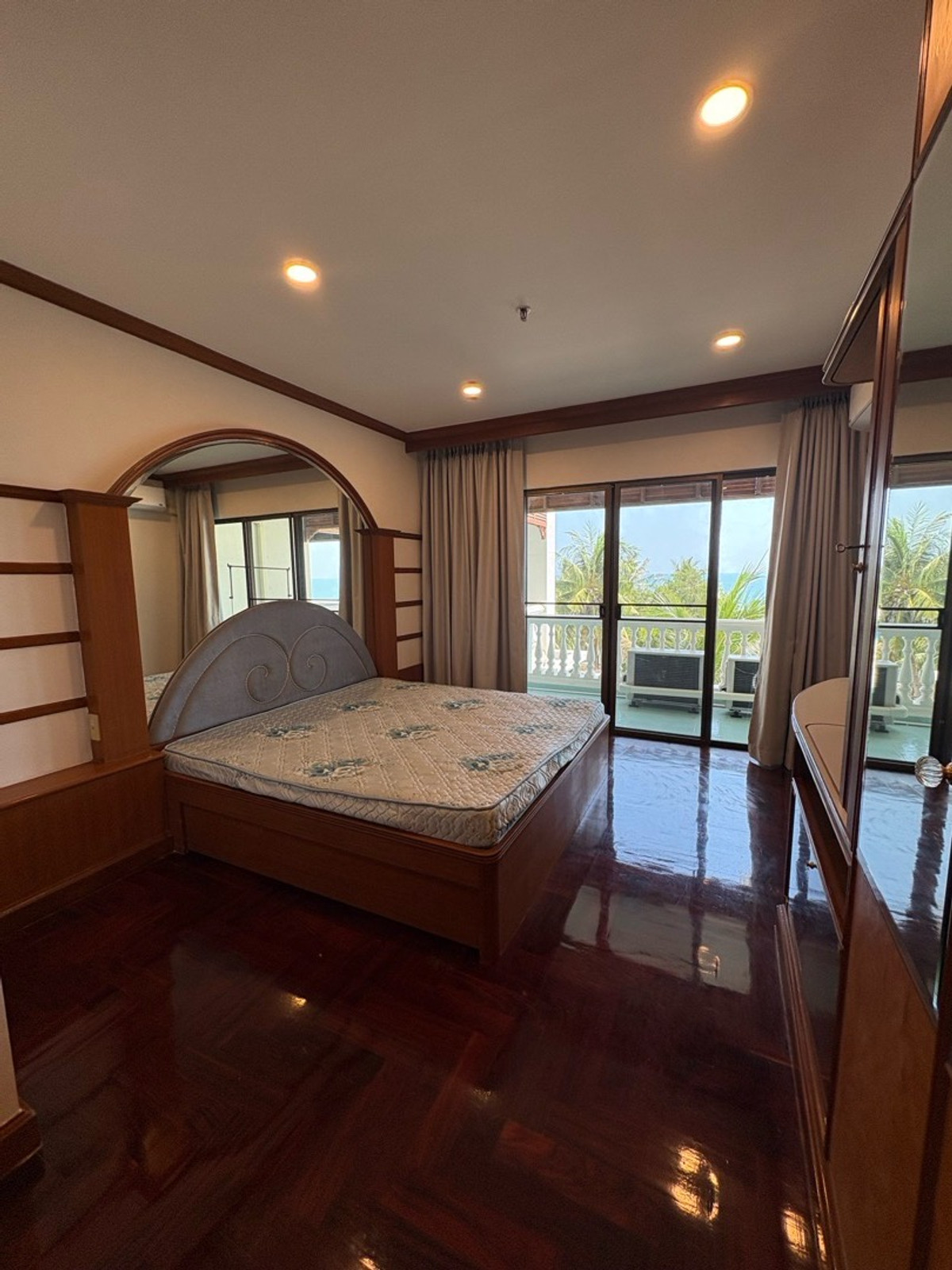 For SaleCondoHuahin, Prachuap Khiri Khan, Pran Buri : Selling at a special price that cannot be found.  Baan Somprasong Hua Hin