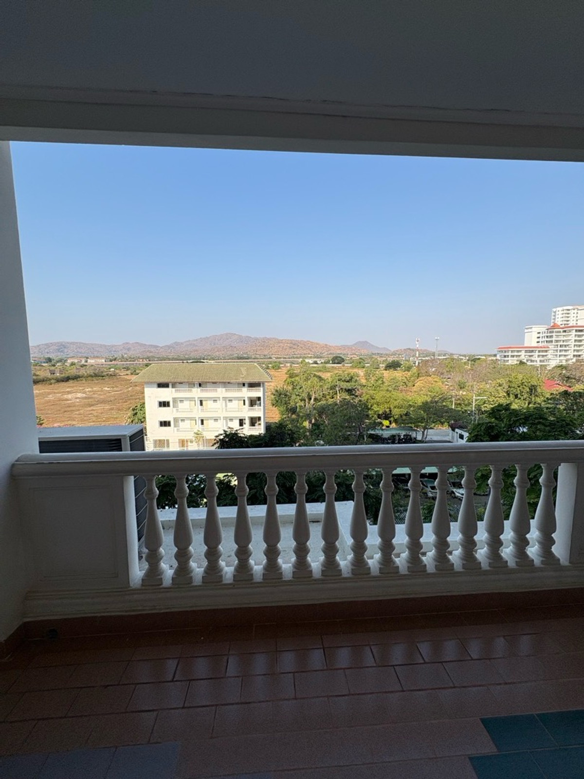 For SaleCondoHuahin, Prachuap Khiri Khan, Pran Buri : Selling at a special price that cannot be found.  Baan Somprasong Hua Hin