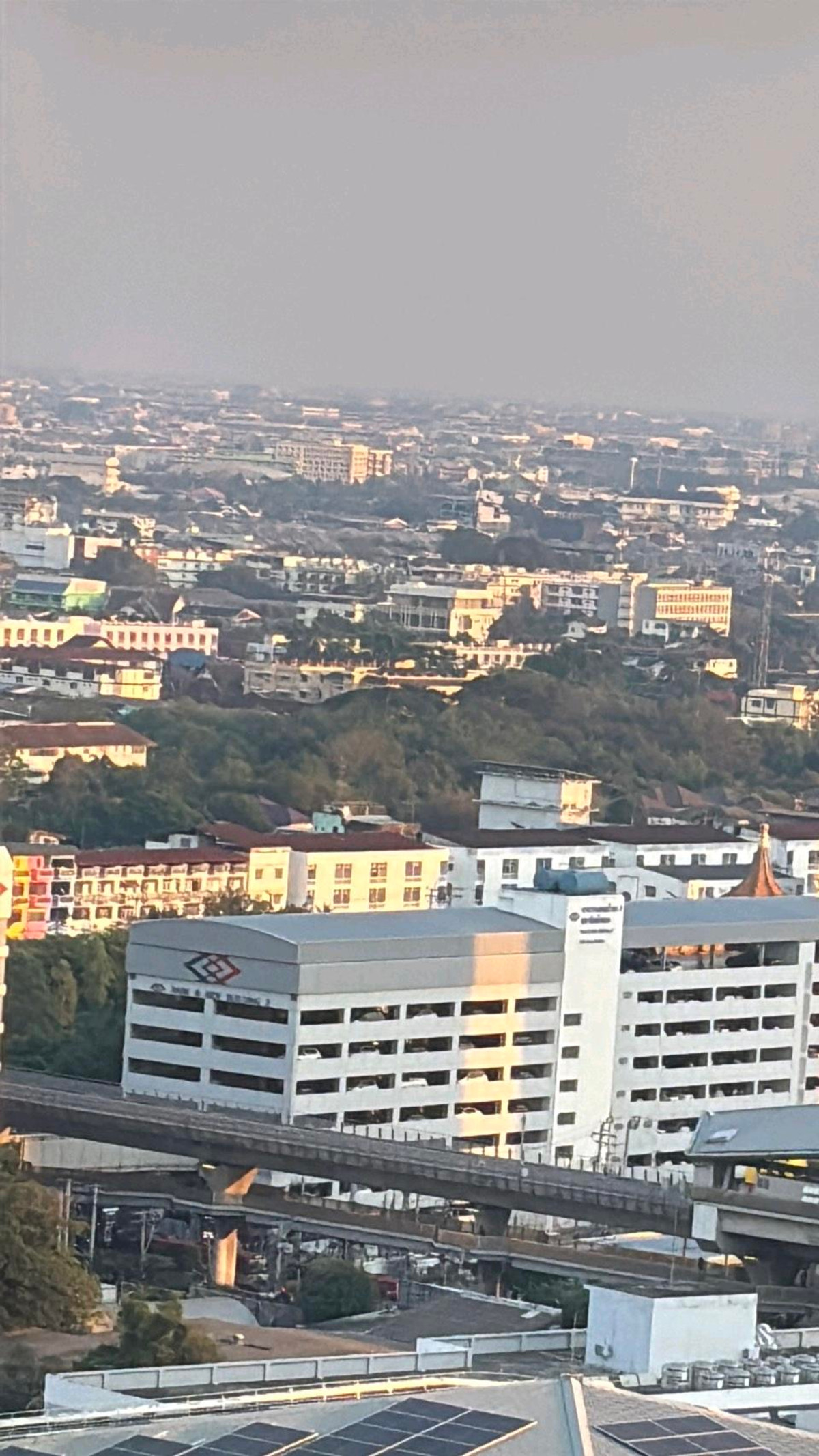 คอนโดบางแค เพชรเกษม : ขายและ เช่า คอน ดูติดห้างเดอะมอลล์บางแค เดินเพียงแค่ 5 นาที ติดรถไฟฟ้า 10 นาที