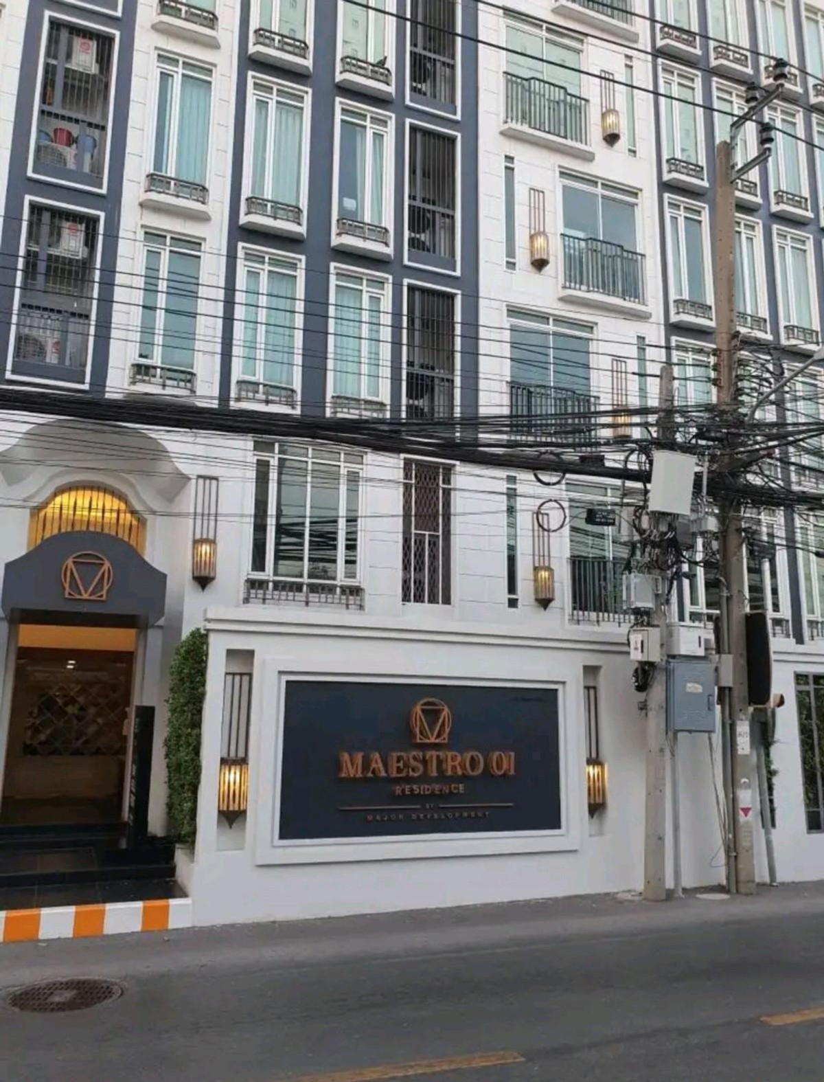 For SaleCondo : ขายลดภาระ🔥🔥คอนโดราคาพิเศษ ทำเลดี โครงการ มาเอสโตร 01 สาทร - เย็นอากาศ MD-26086581