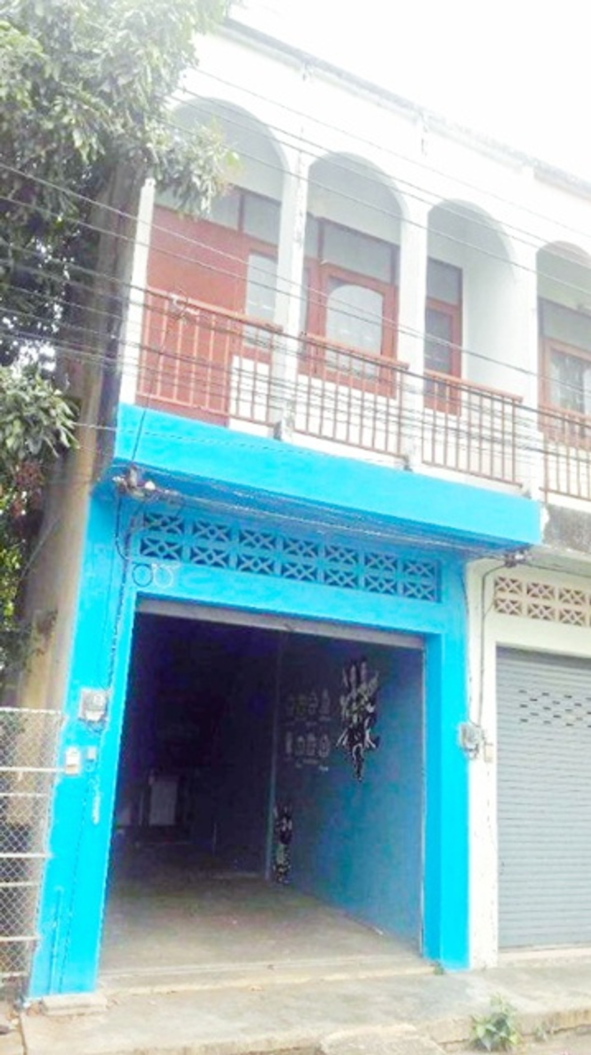 For RentShop HouseLampang : Lampang Kalayanee Sch. 600m. Shophouse for rent Lampang city 3beds 1bath near Lampang Hospital 1.6km