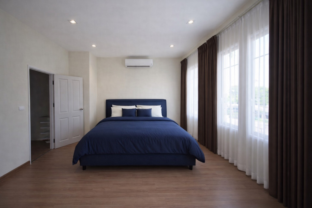 For SaleTownhomeRathburana, Suksawat : Townhome for sale, Golden Town Suk Sawat-Phutthabucha, 130 sq m, 20.20 sq wa.