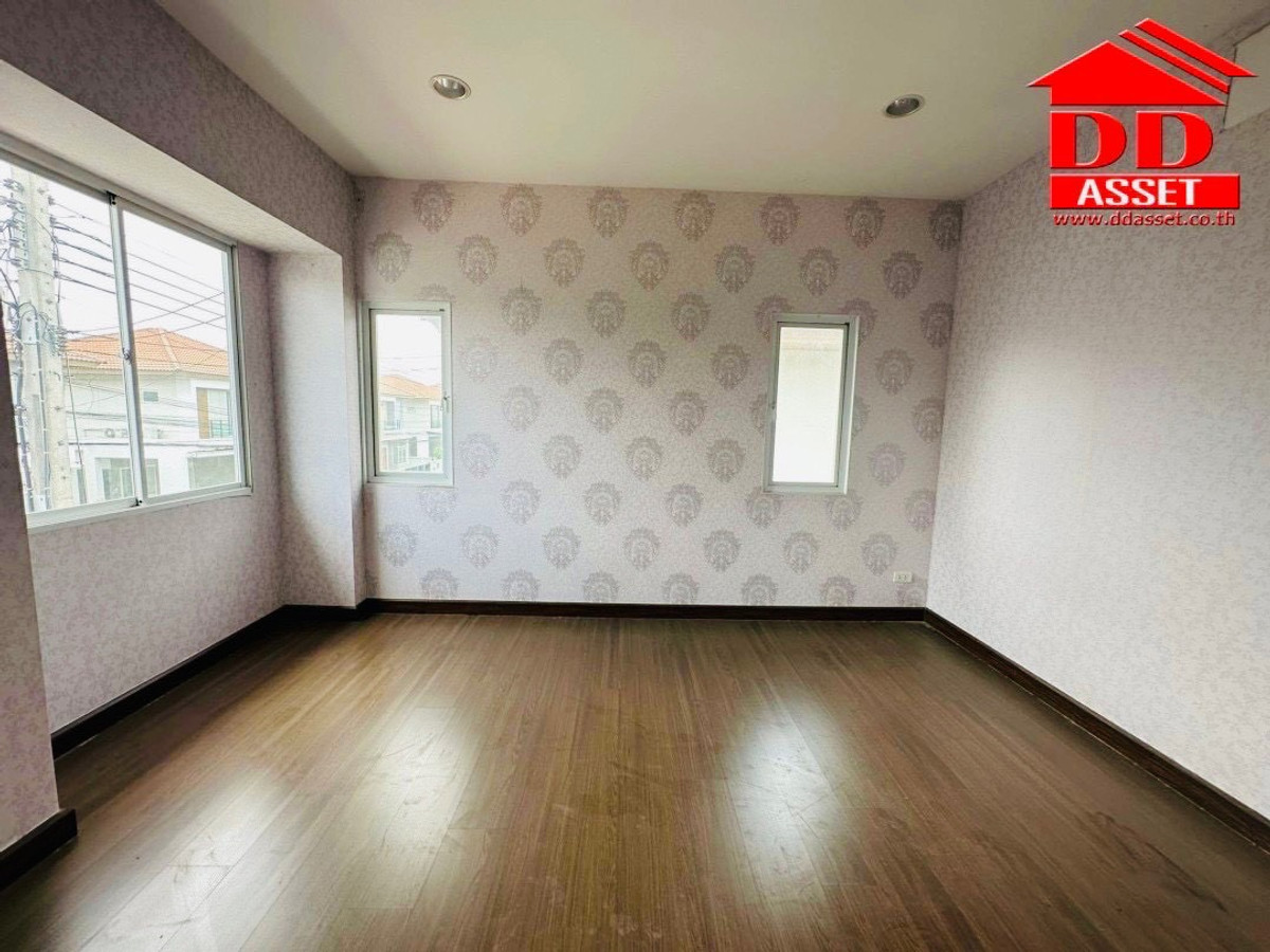 ให้เช่าบ้านมีนบุรี-ร่มเกล้า : ให้เช่าบ้านเดี่ยว โครงการ พาร์คเวย์ แอทอีซ รามคำแหง 190/1 (Parkway @Ease Ramkhamhaeng) ใกล้ถนนรามคำแหง และรถไฟฟ้าสายสีส้ม  รหัส : H8279