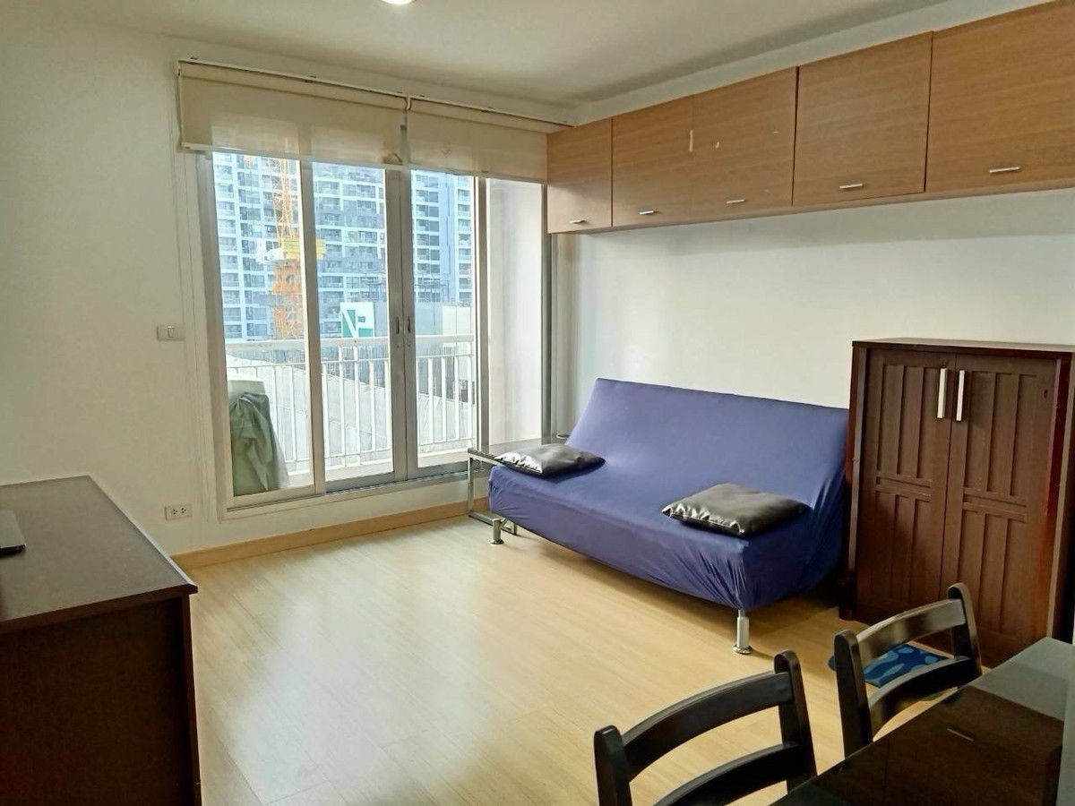 For RentCondoSathorn, Narathiwat : For rent Life @ Sathorn 10 ☎️0912322009