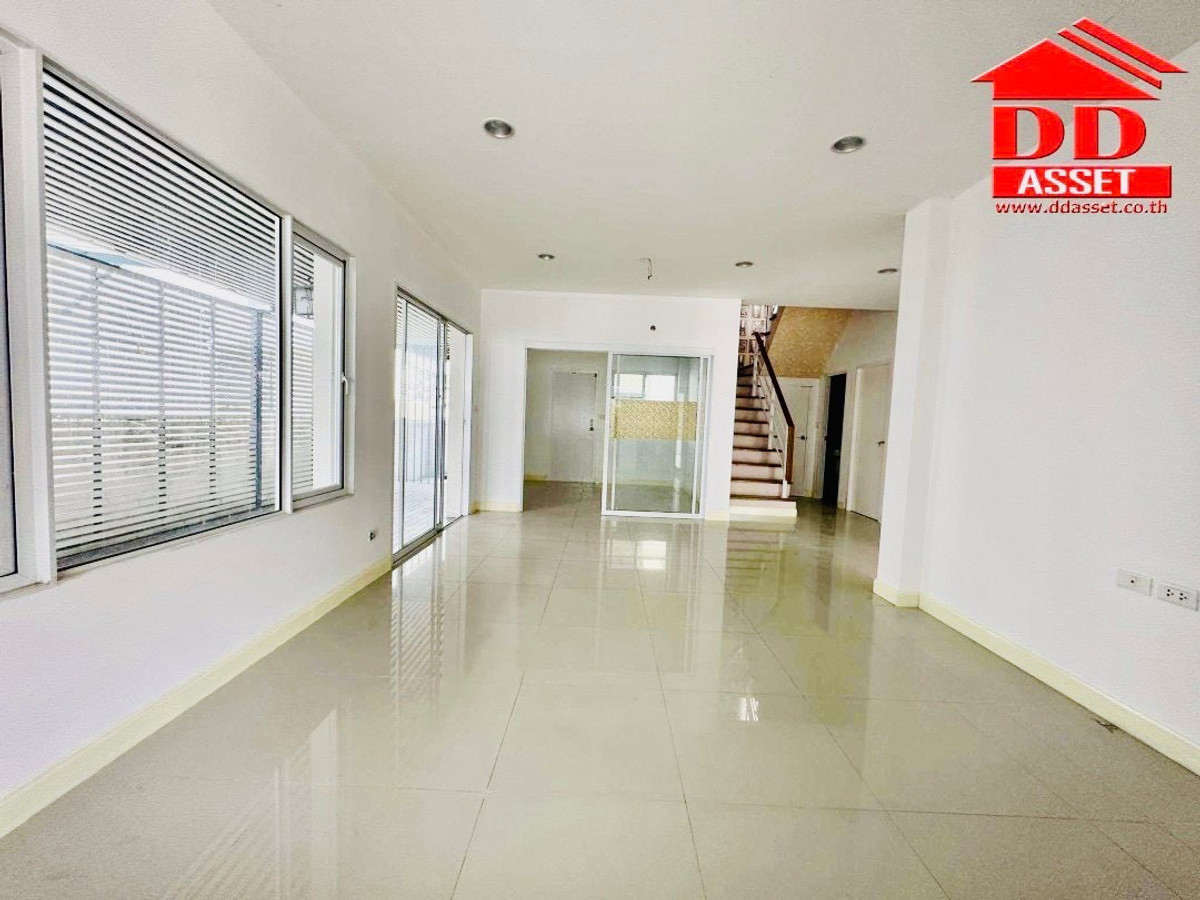 ให้เช่าบ้านมีนบุรี-ร่มเกล้า : ให้เช่าบ้านเดี่ยว โครงการ พาร์คเวย์ แอทอีซ รามคำแหง 190/1 (Parkway @Ease Ramkhamhaeng) ใกล้ถนนรามคำแหง และรถไฟฟ้าสายสีส้ม  รหัส : H8279