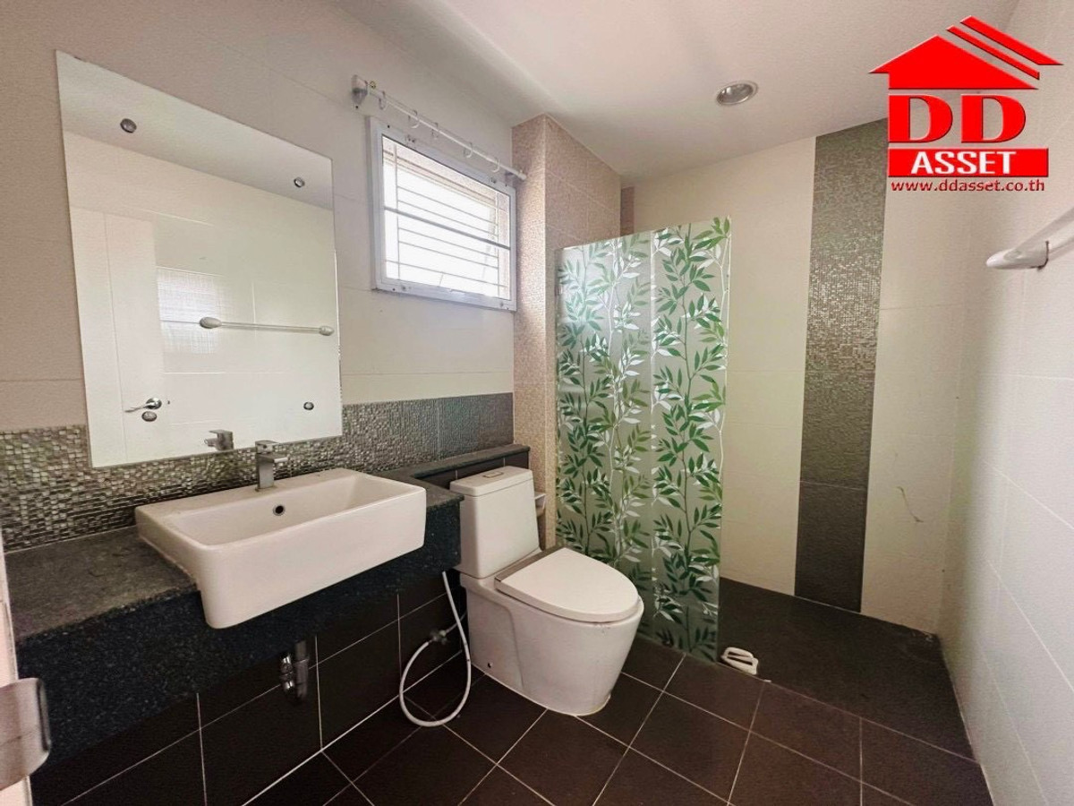 ให้เช่าบ้านมีนบุรี-ร่มเกล้า : ให้เช่าบ้านเดี่ยว โครงการ พาร์คเวย์ แอทอีซ รามคำแหง 190/1 (Parkway @Ease Ramkhamhaeng) ใกล้ถนนรามคำแหง และรถไฟฟ้าสายสีส้ม  รหัส : H8279