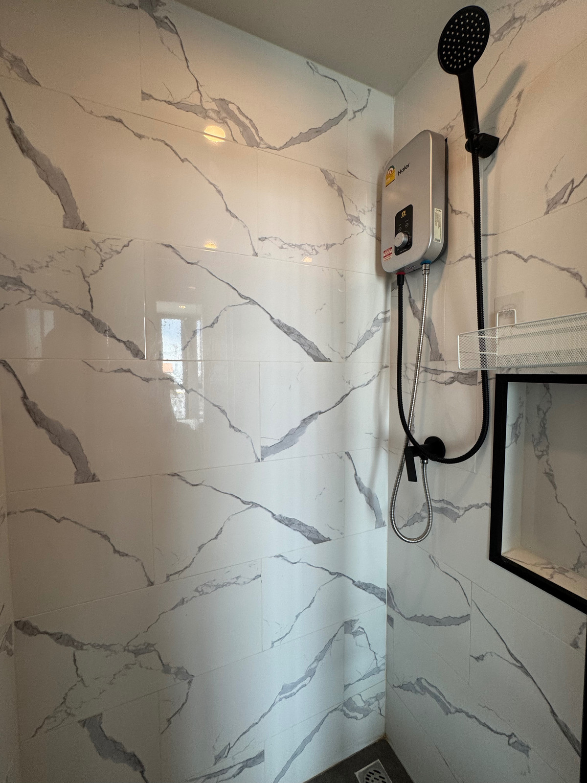 For RentCondoRama9, Petchburi, RCA : 🏢 Groove Rama 9 ✅ Available on 1 May 💳 Long-term Rent 12,900 THB/month 💳 Short-term Rent 15,000 THB/month 🚫 No Co-agent